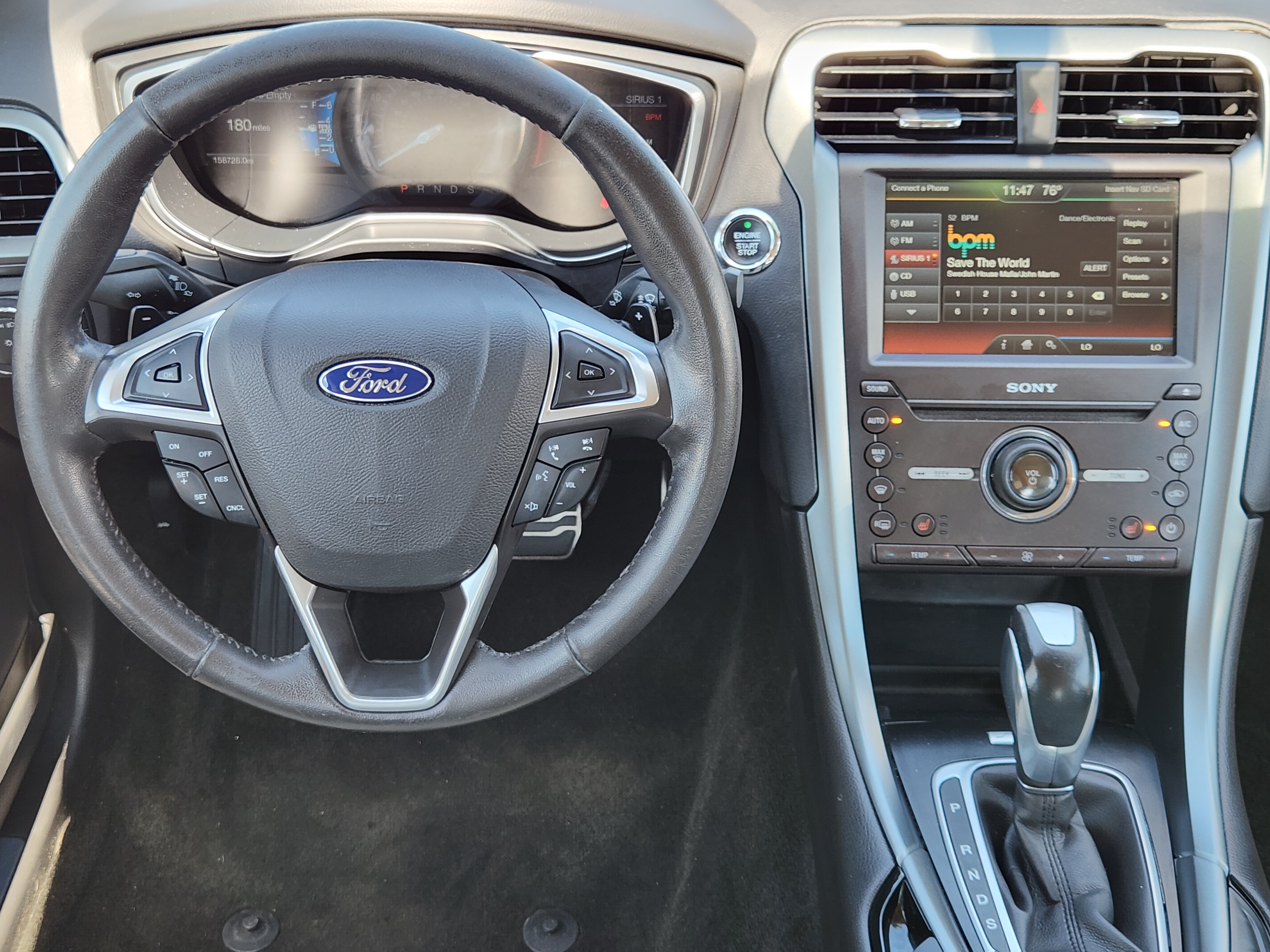 2016 Ford Fusion Titanium 26