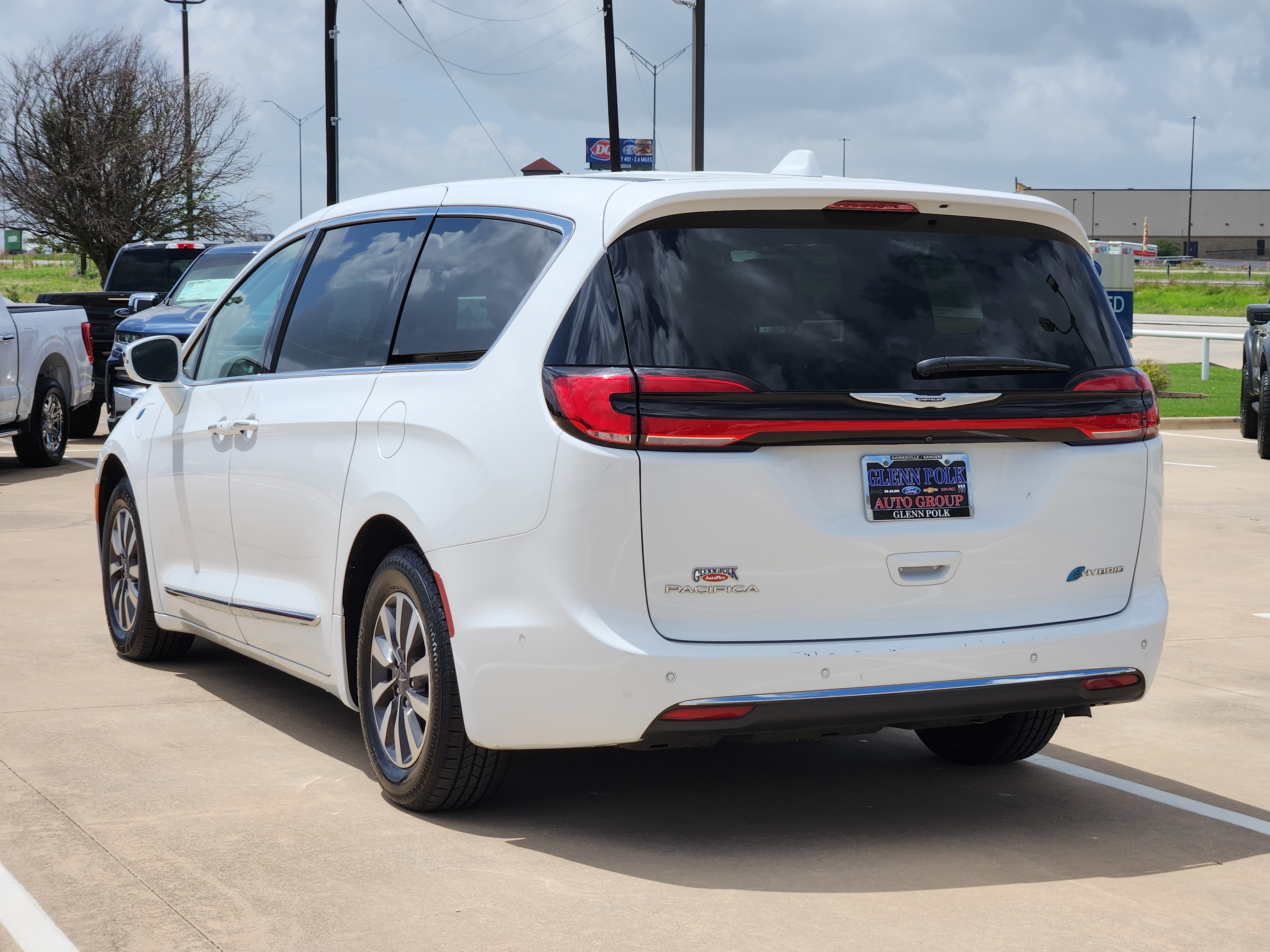 2022 Chrysler Pacifica Hybrid Limited 5