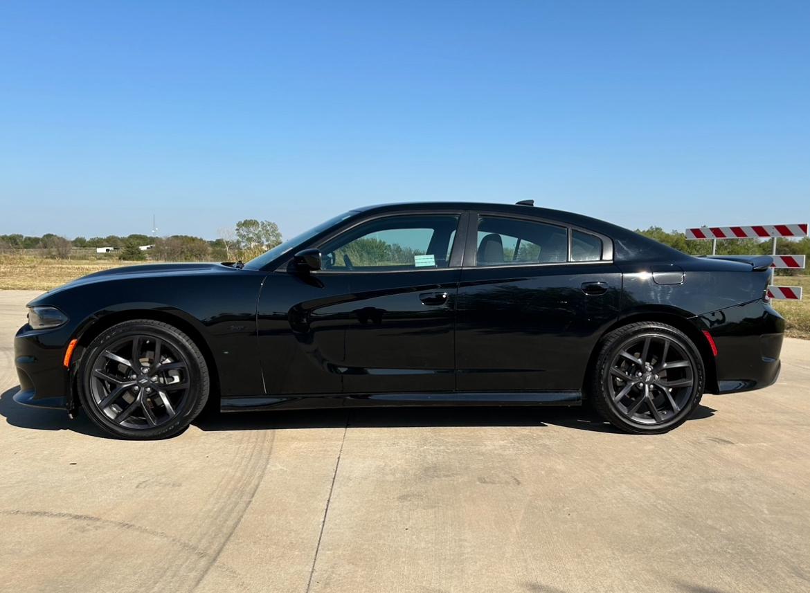 2023 Dodge Charger R/T 8