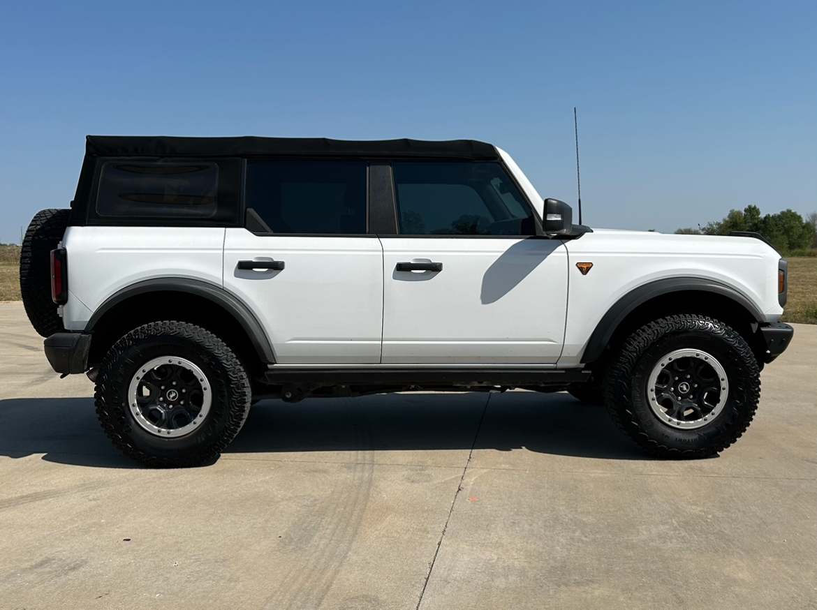 2021 Ford Bronco Badlands 4