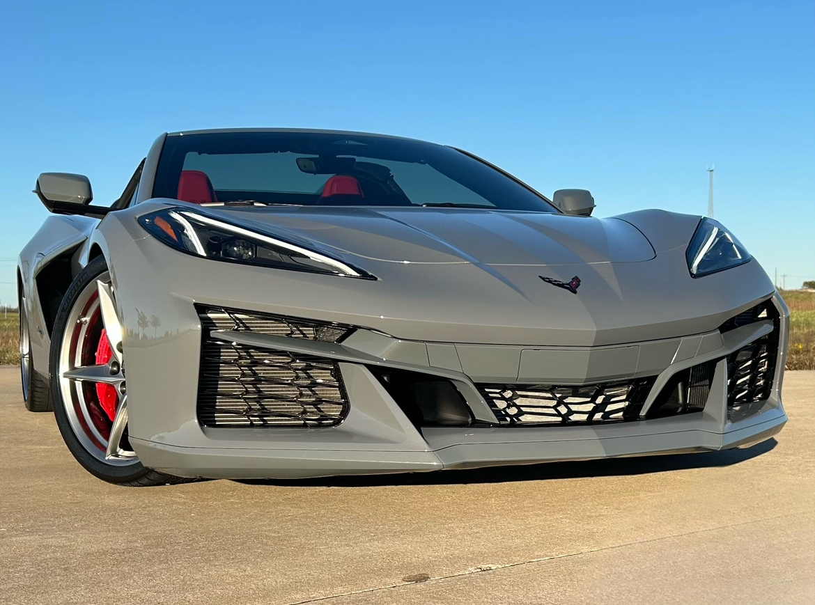 2024 Chevrolet Corvette E-Ray 14