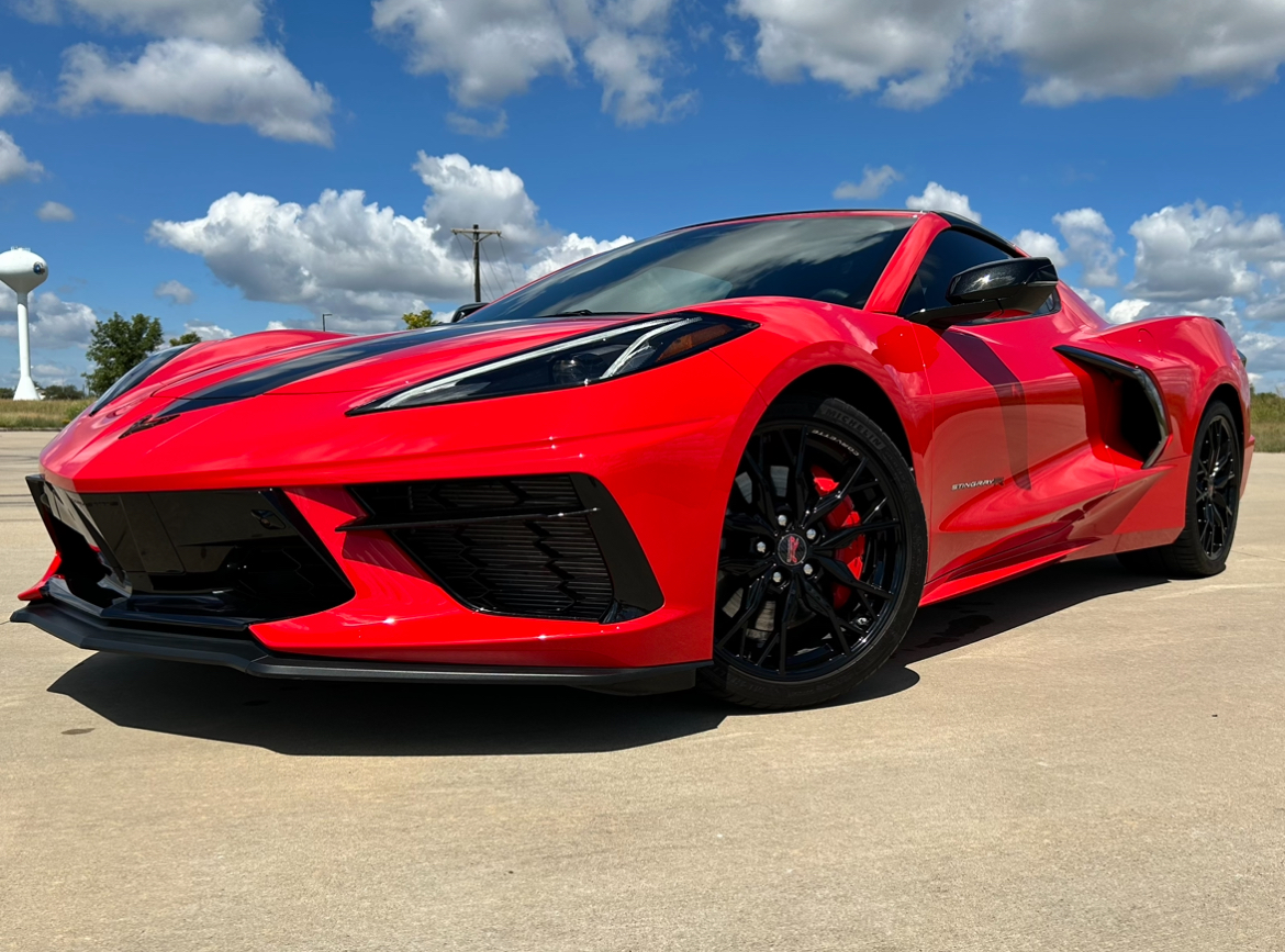 2024 Chevrolet Corvette Stingray 2