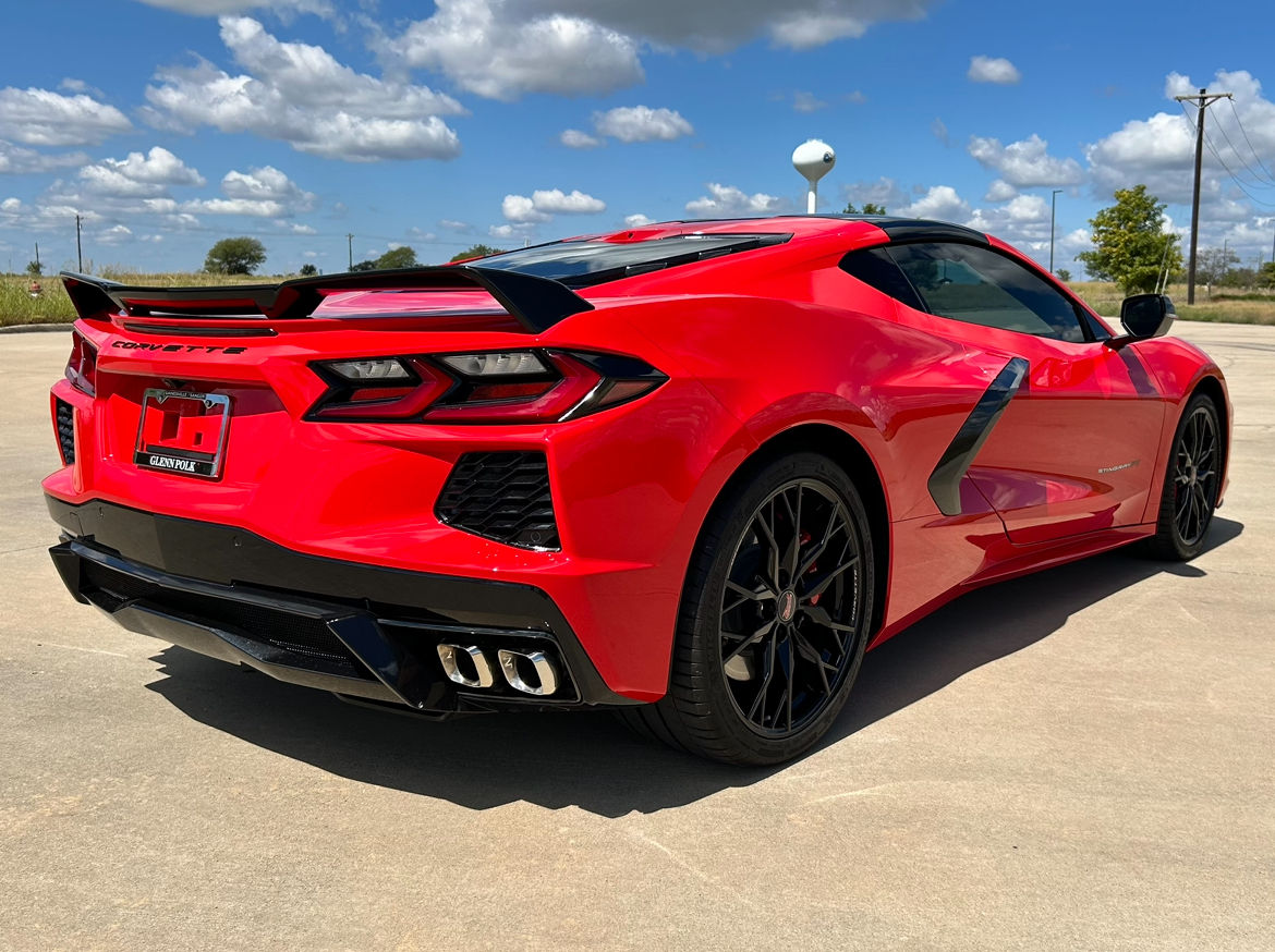 2024 Chevrolet Corvette Stingray 8