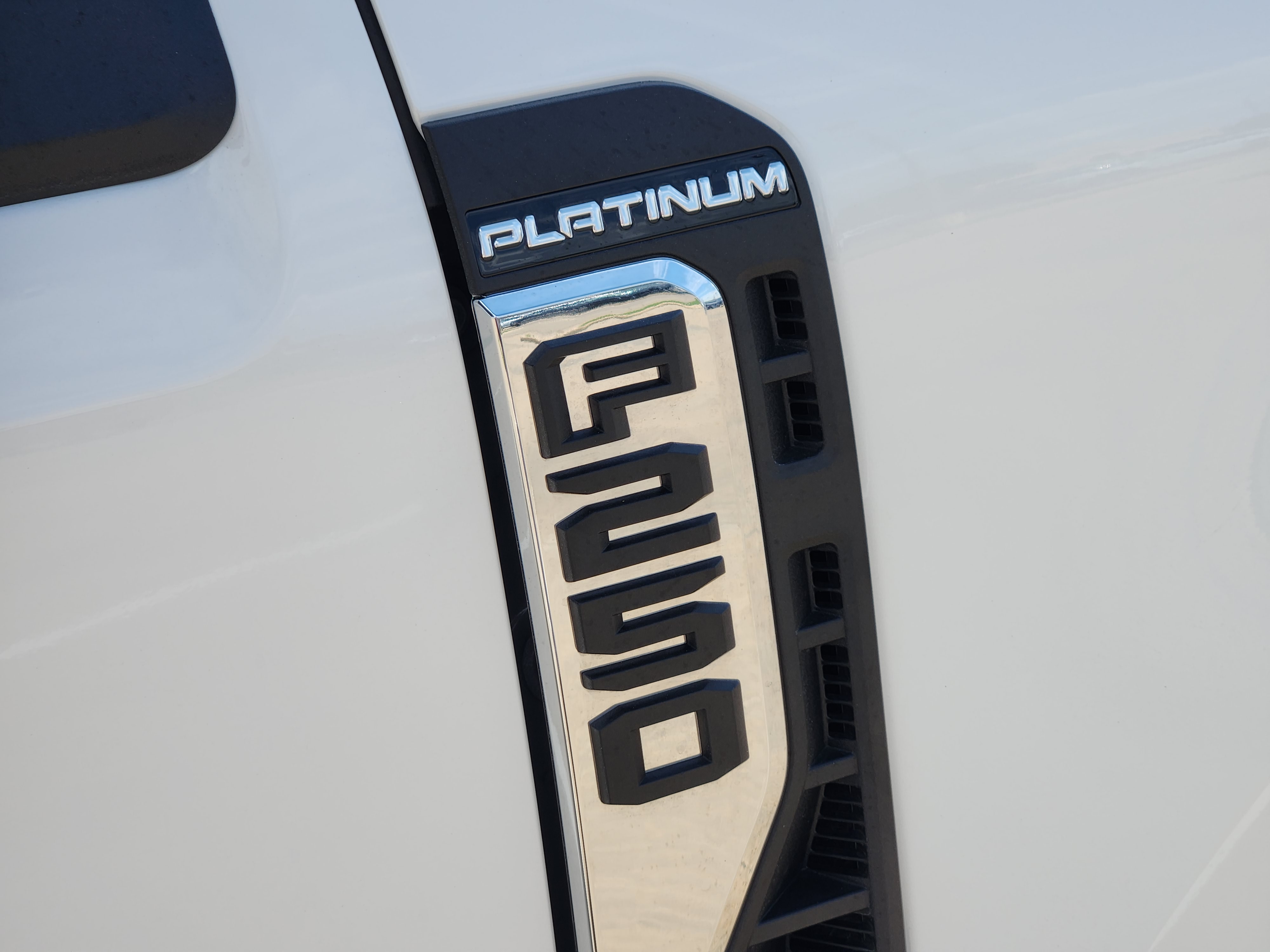 2023 Ford F-250SD Platinum 12