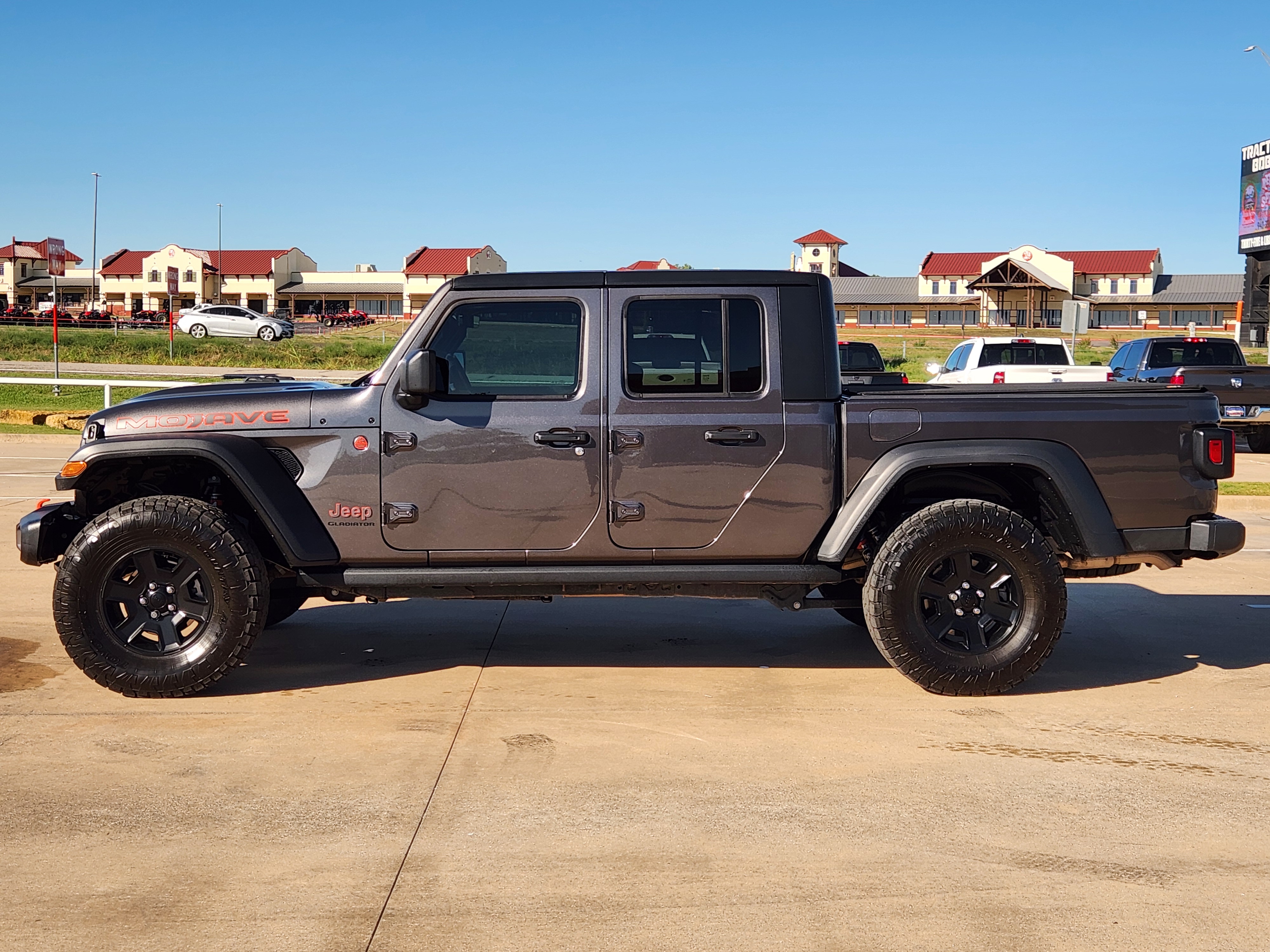 2022 Jeep Gladiator Mojave 4