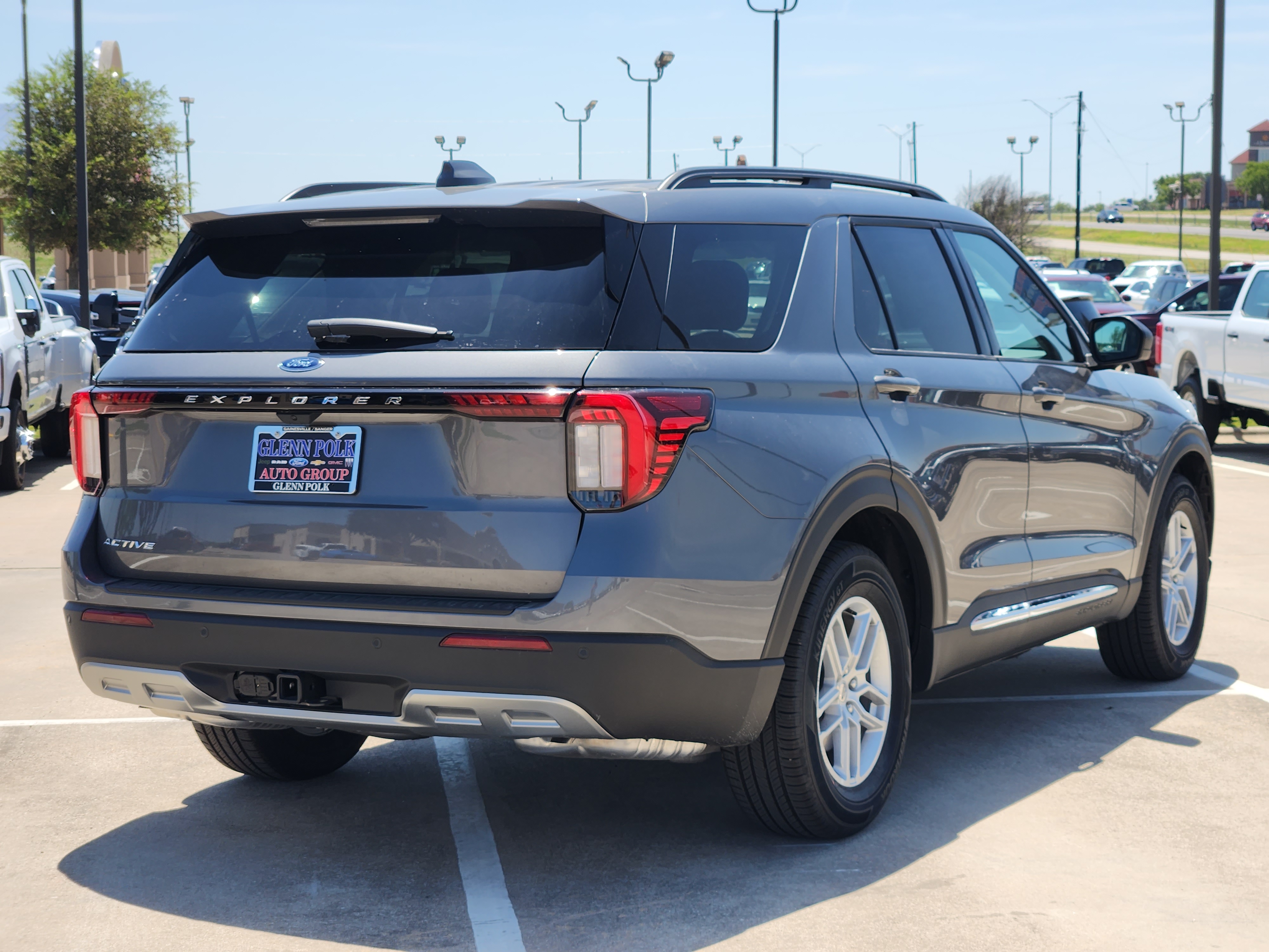 2025 Ford Explorer Active 5