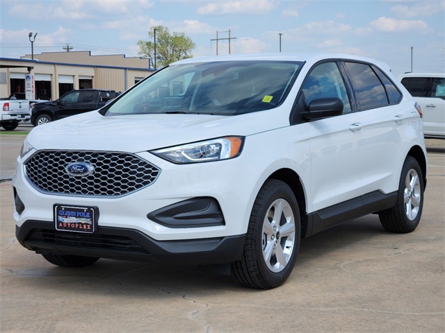 2024 Ford Edge SE 2