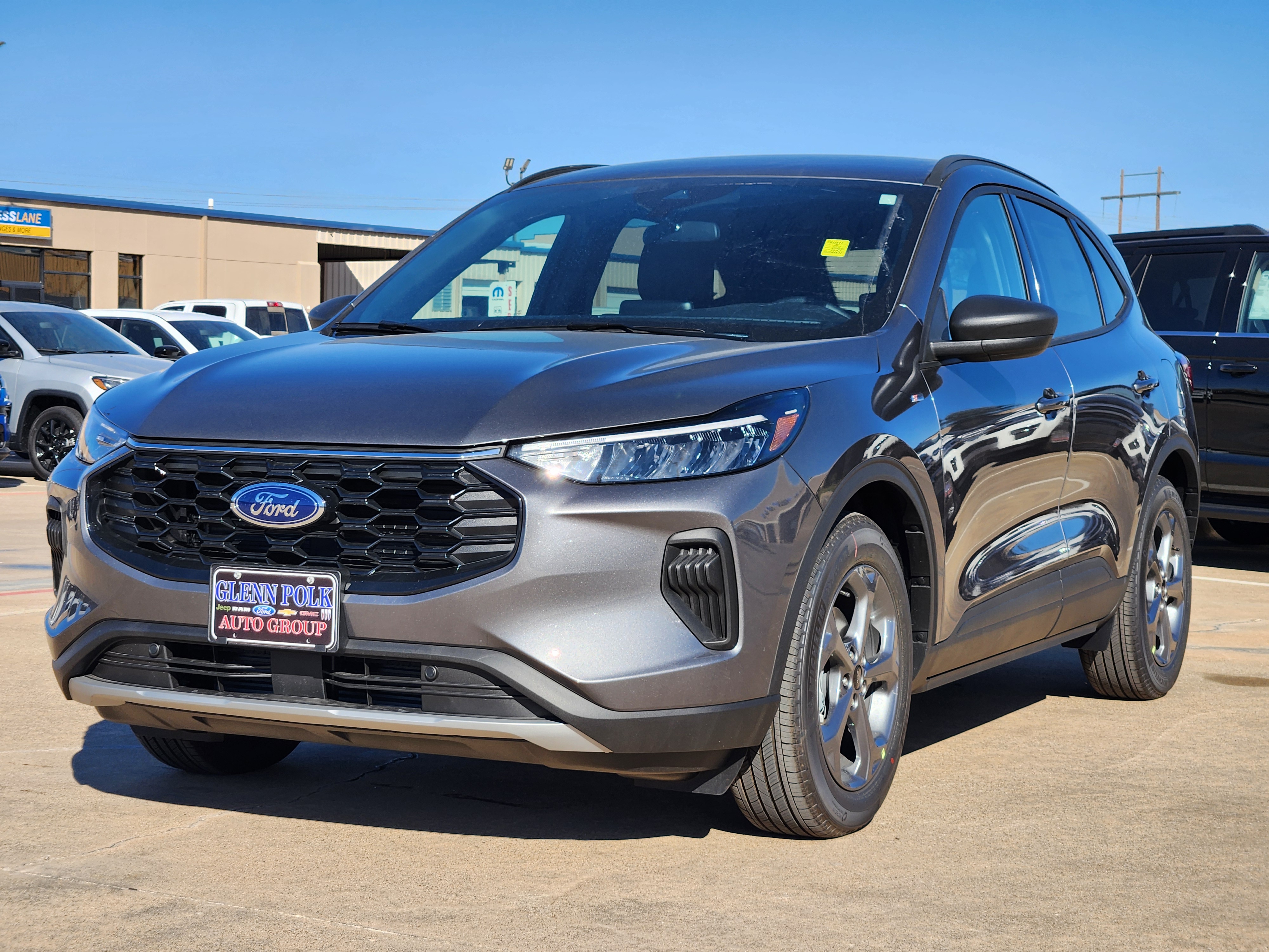 2025 Ford Escape ST-Line 2