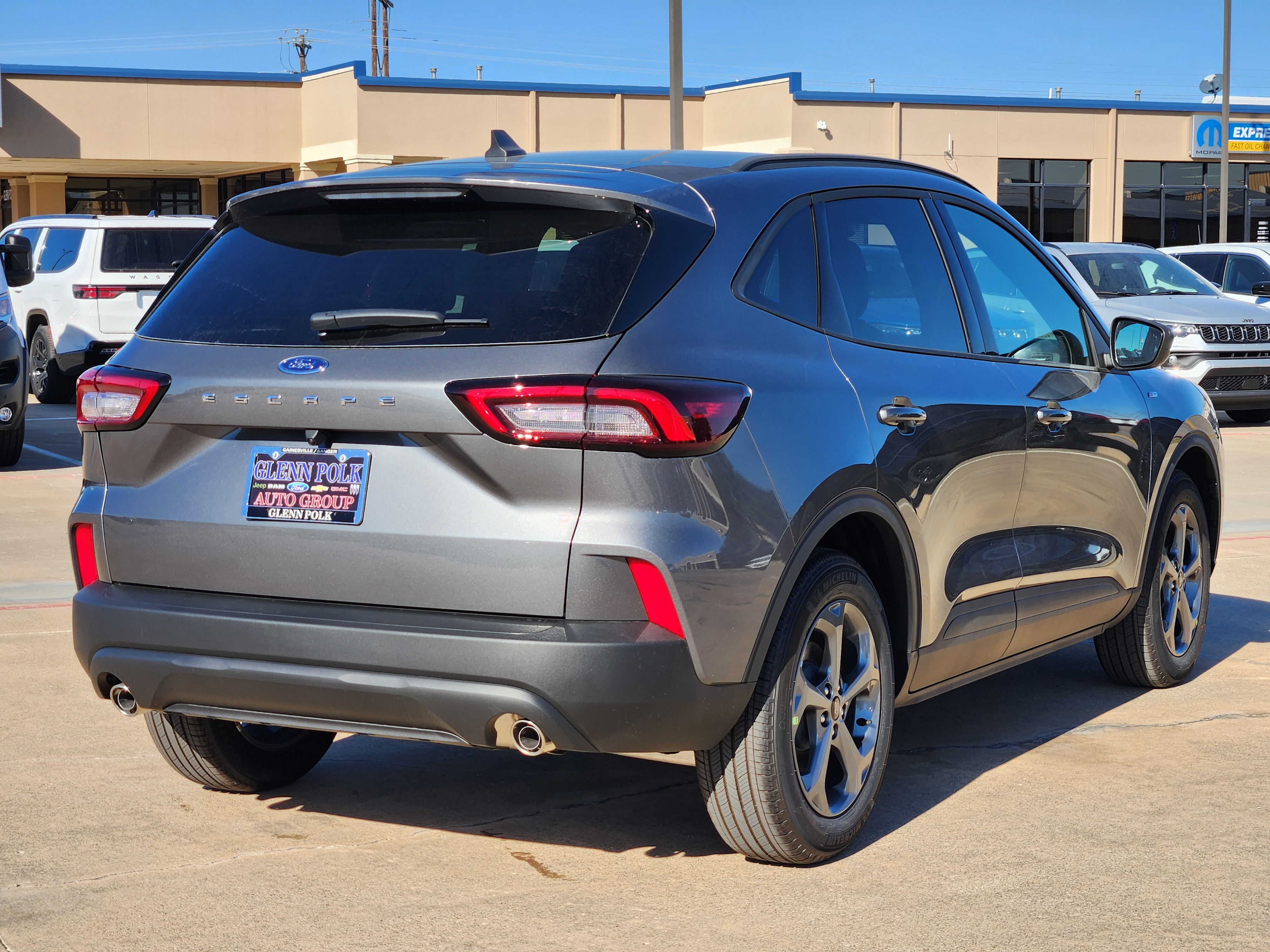 2025 Ford Escape ST-Line 5