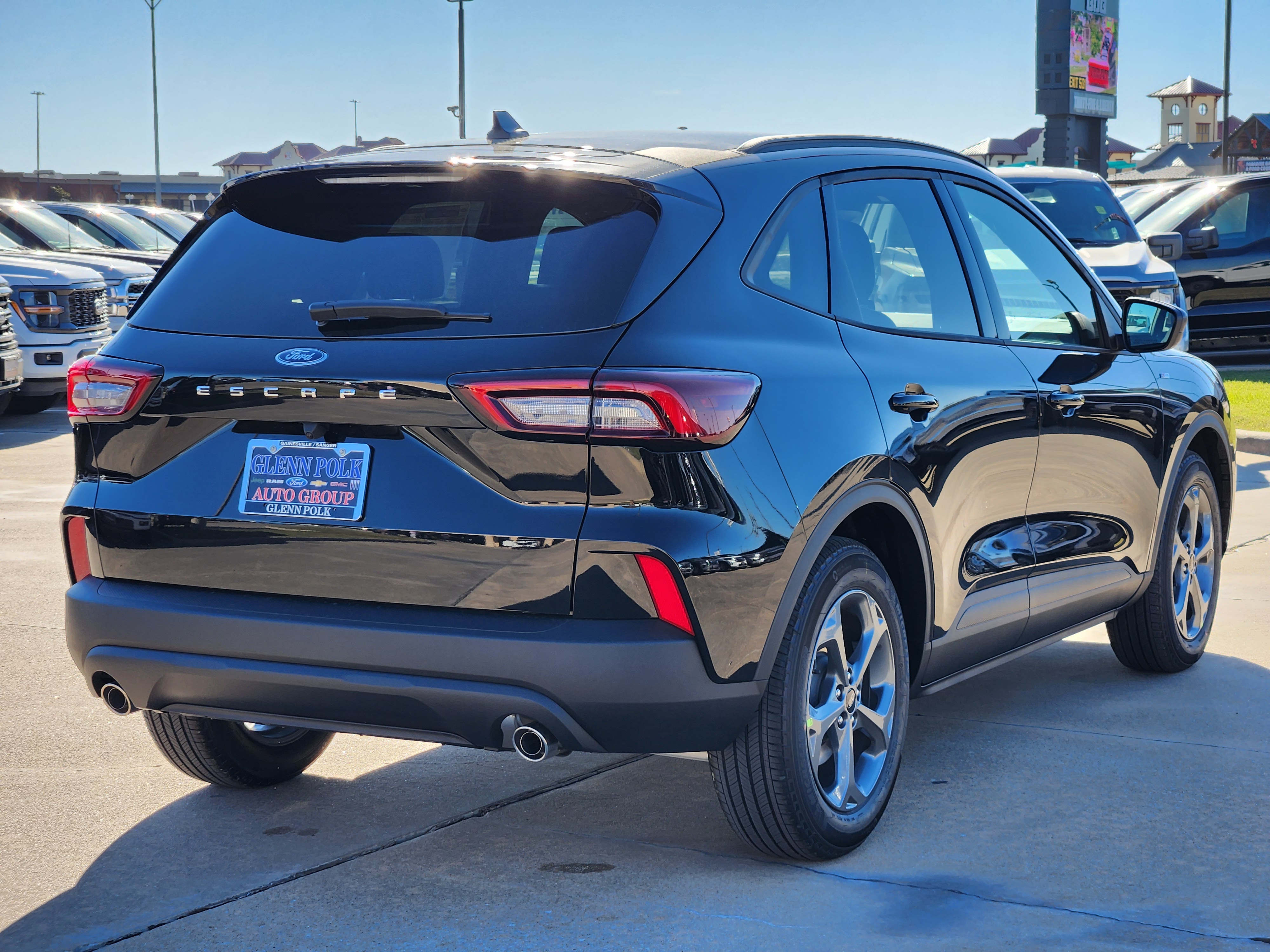 2025 Ford Escape ST-Line 5