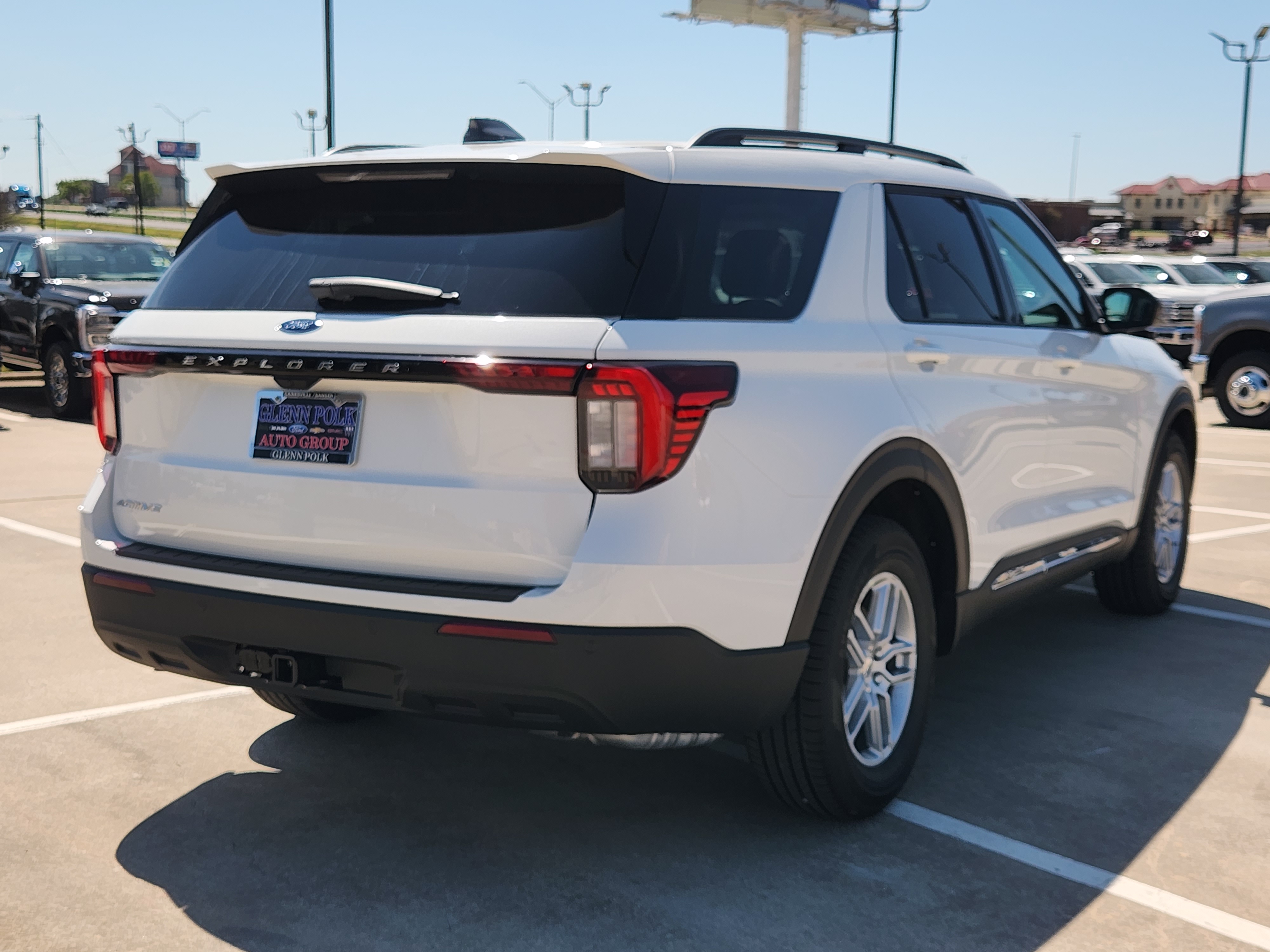 2025 Ford Explorer Active 5