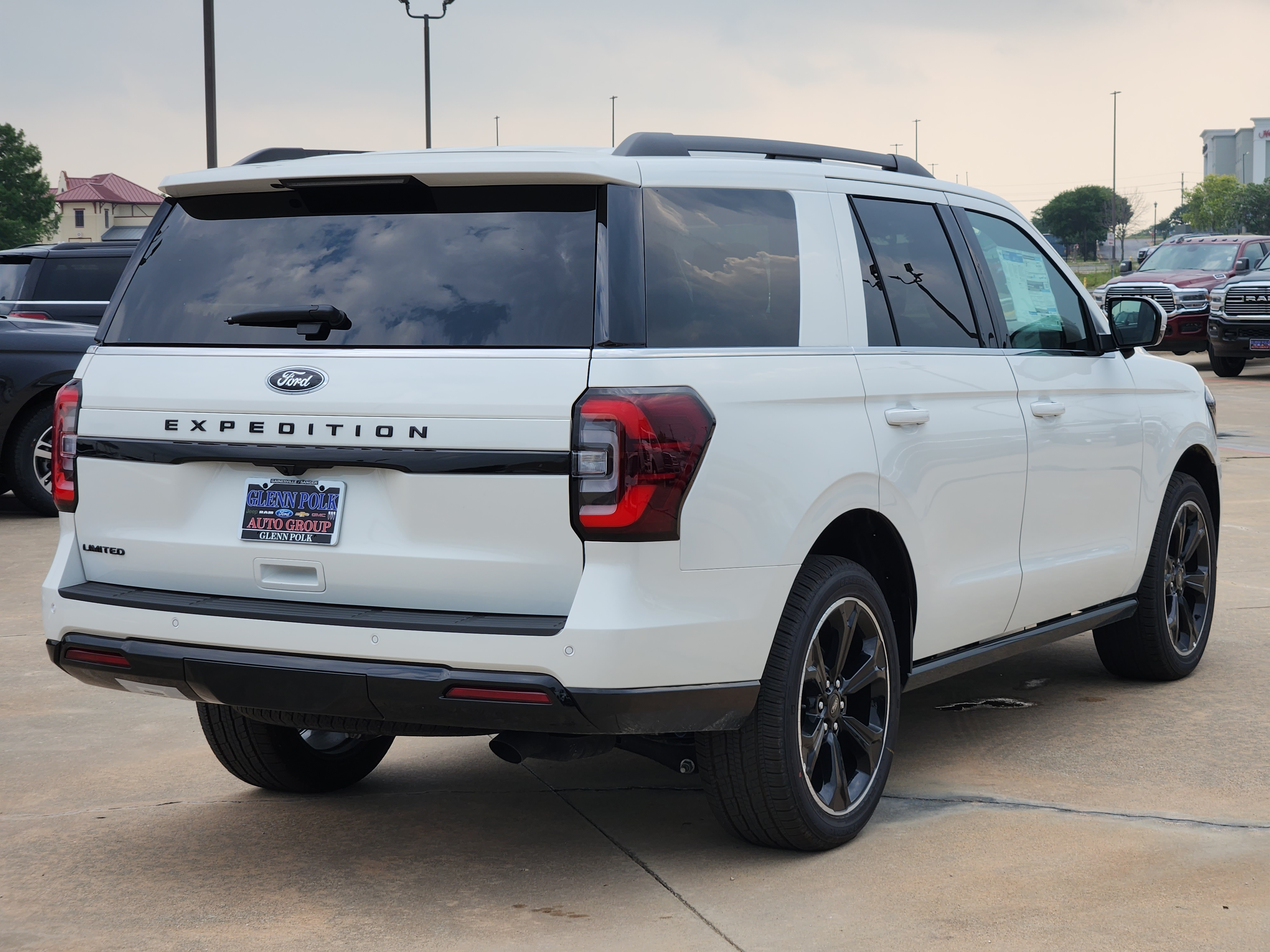 2024 Ford Expedition Limited 5