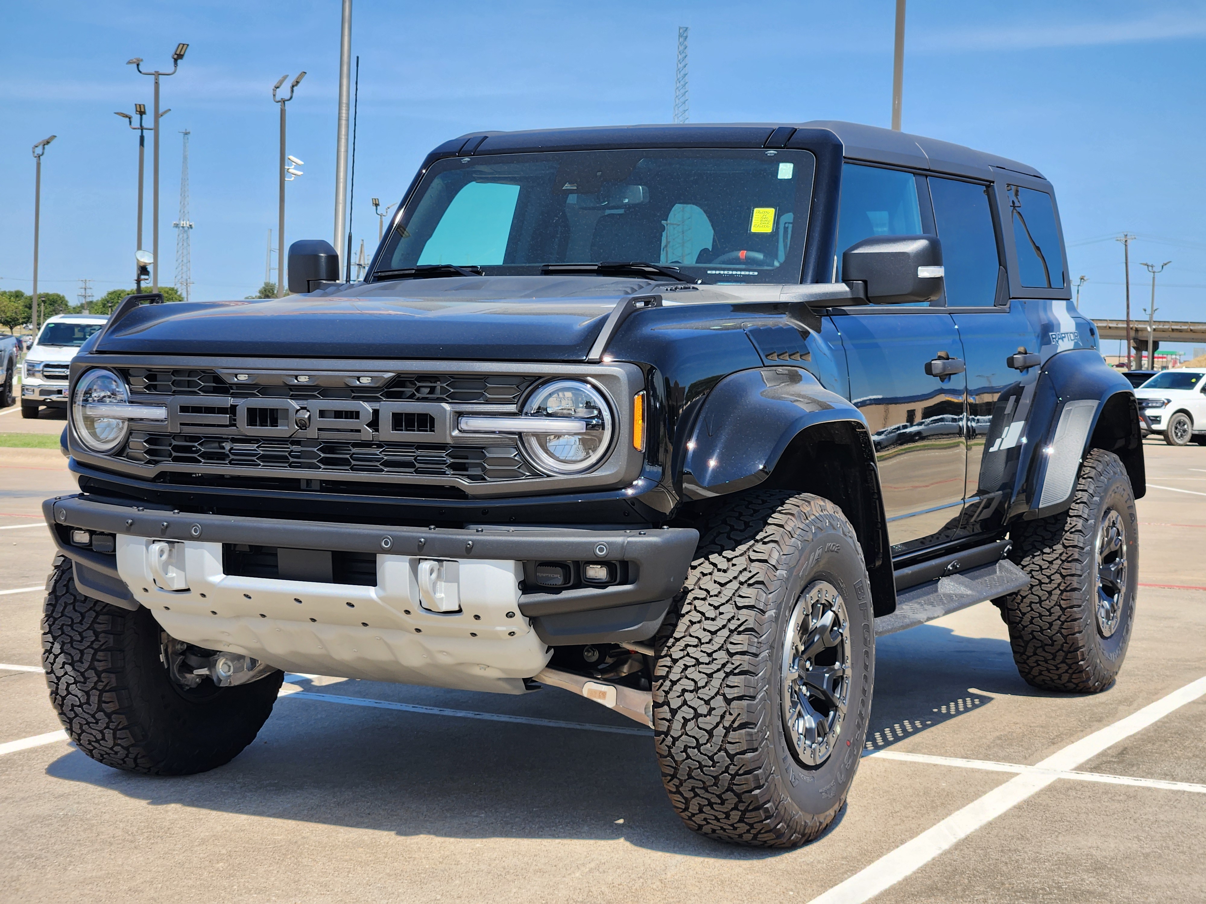 2024 Ford Bronco Raptor 2