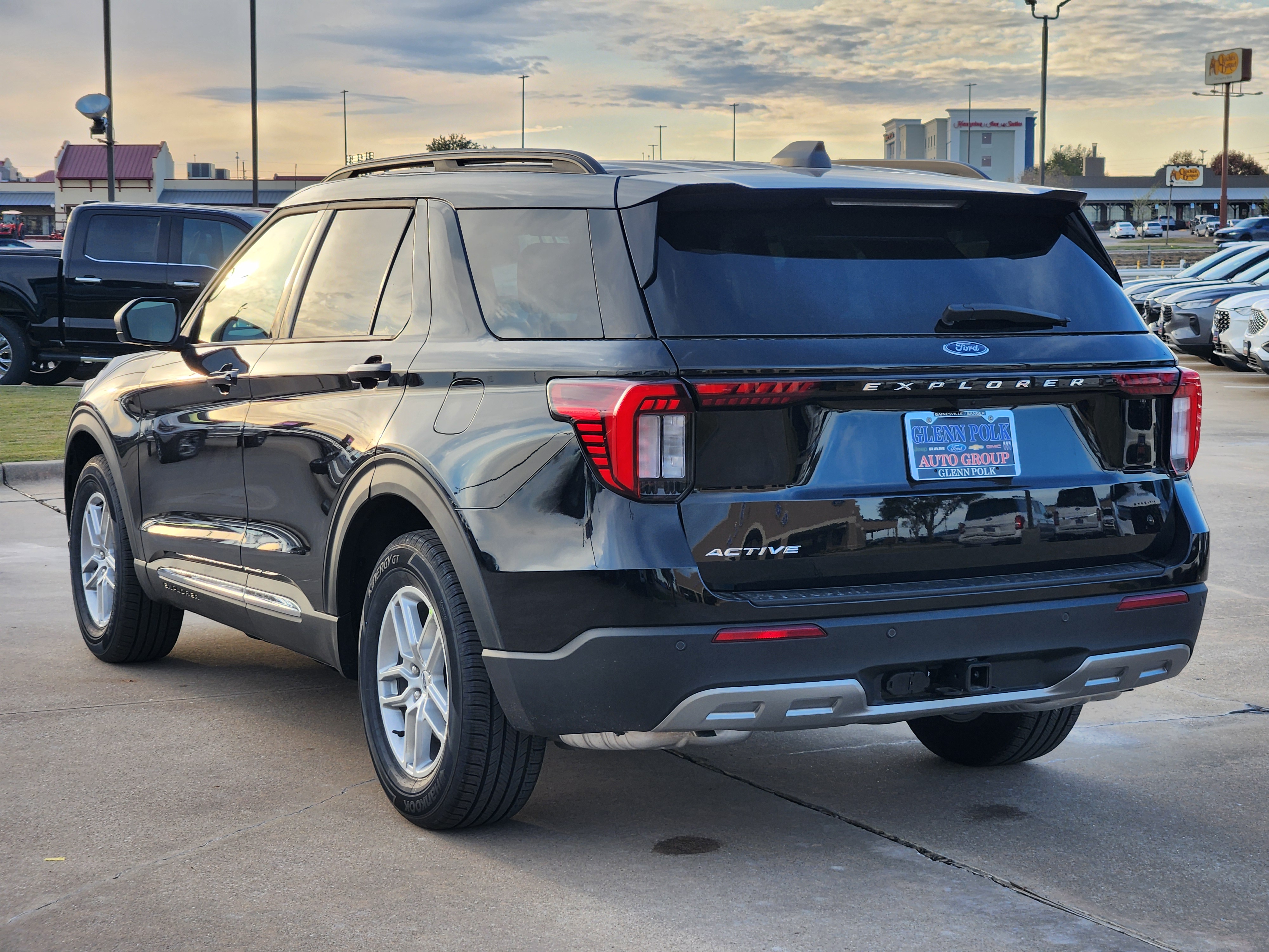 2025 Ford Explorer Active 4