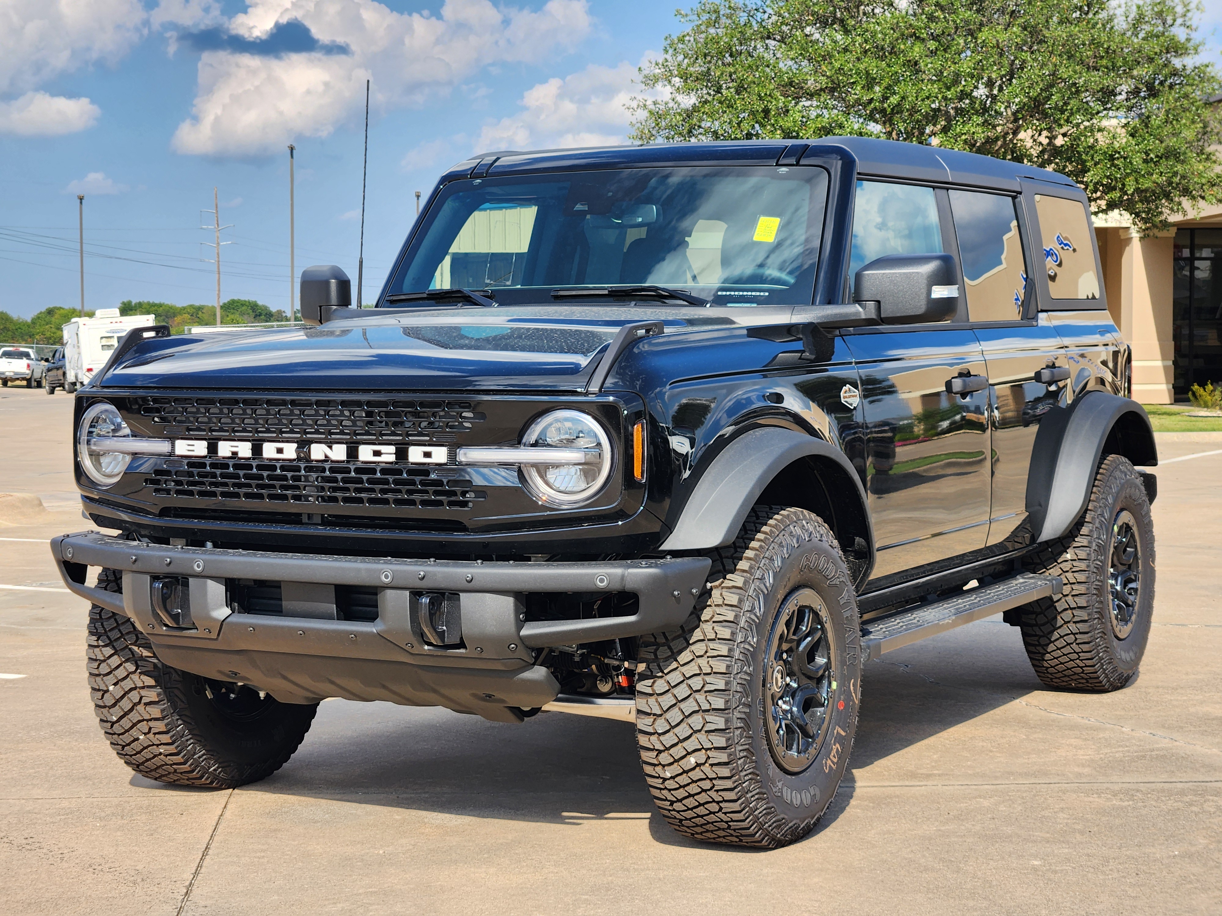 2024 Ford Bronco Wildtrak 2