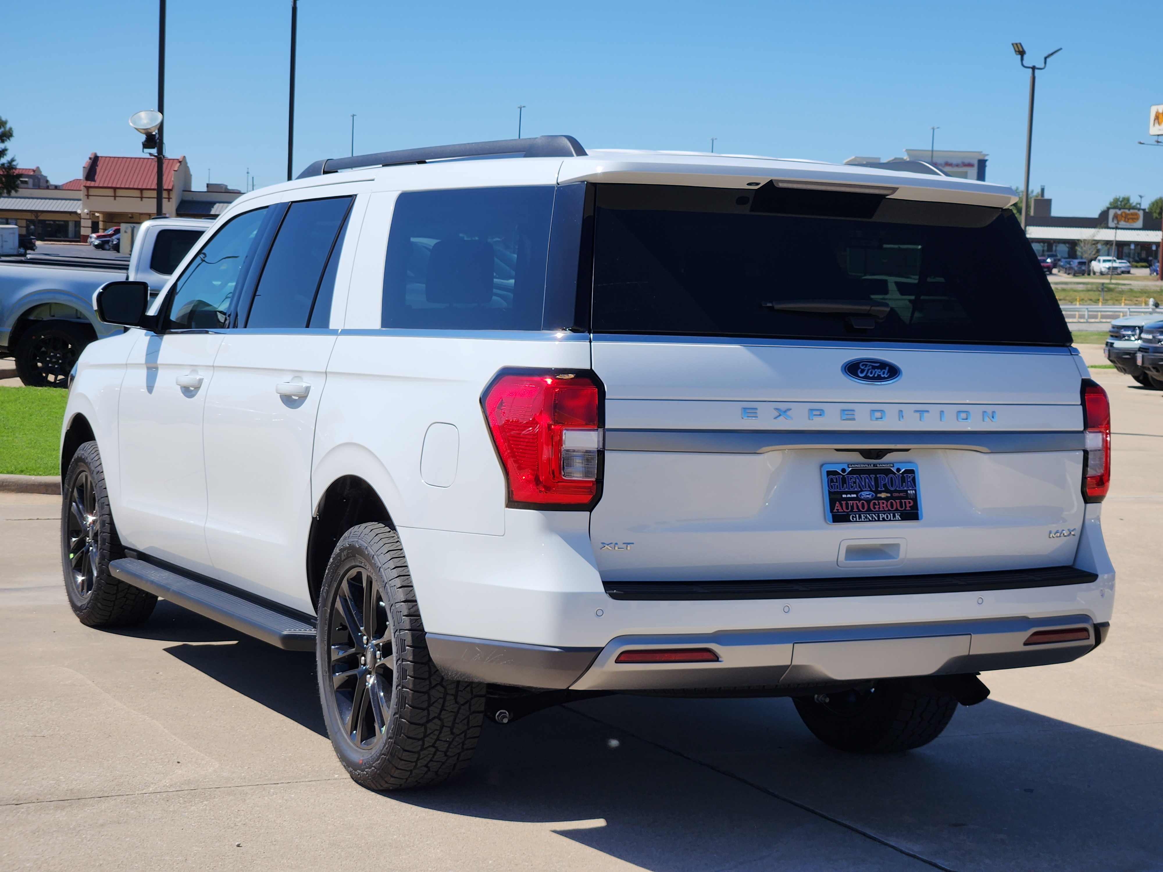 2024 Ford Expedition Max XLT 4