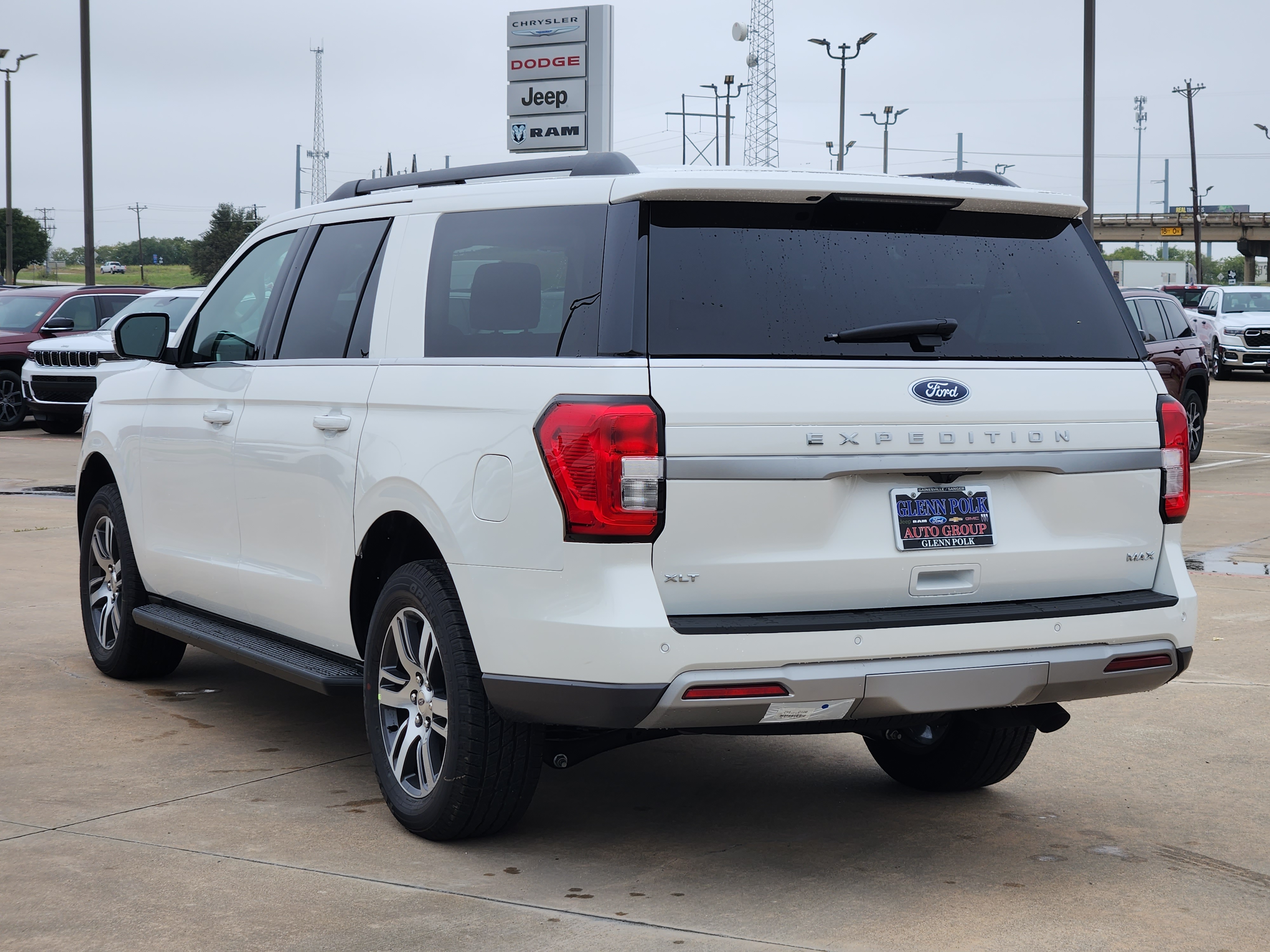 2024 Ford Expedition Max XLT 4