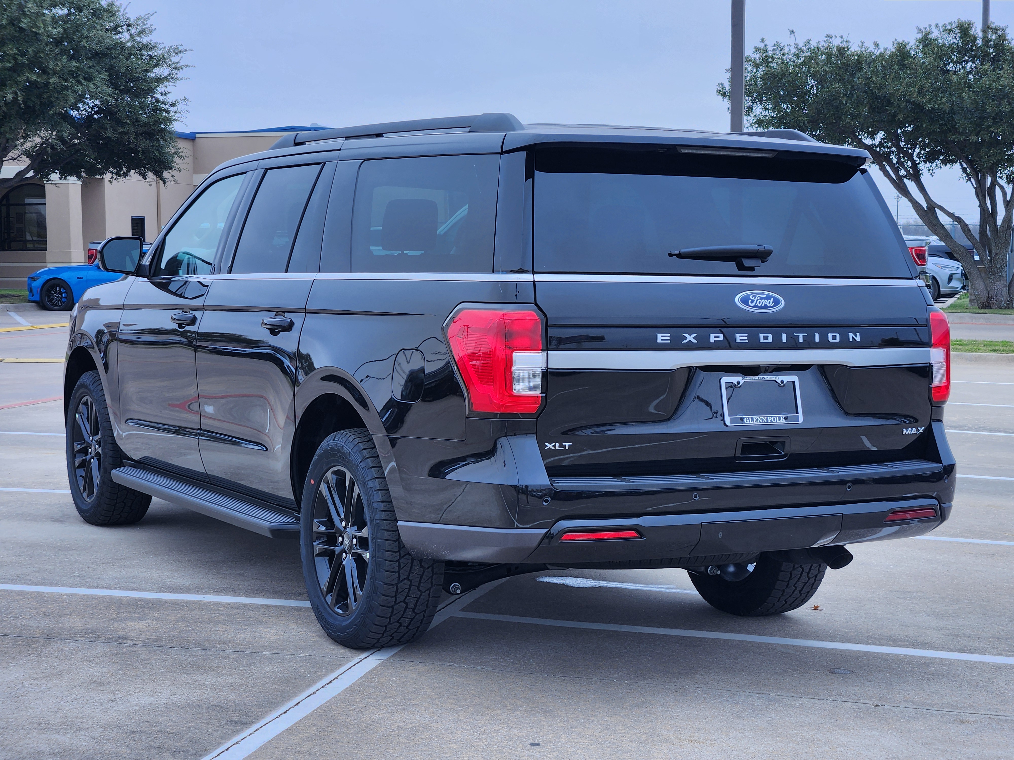 2024 Ford Expedition Max XLT 4