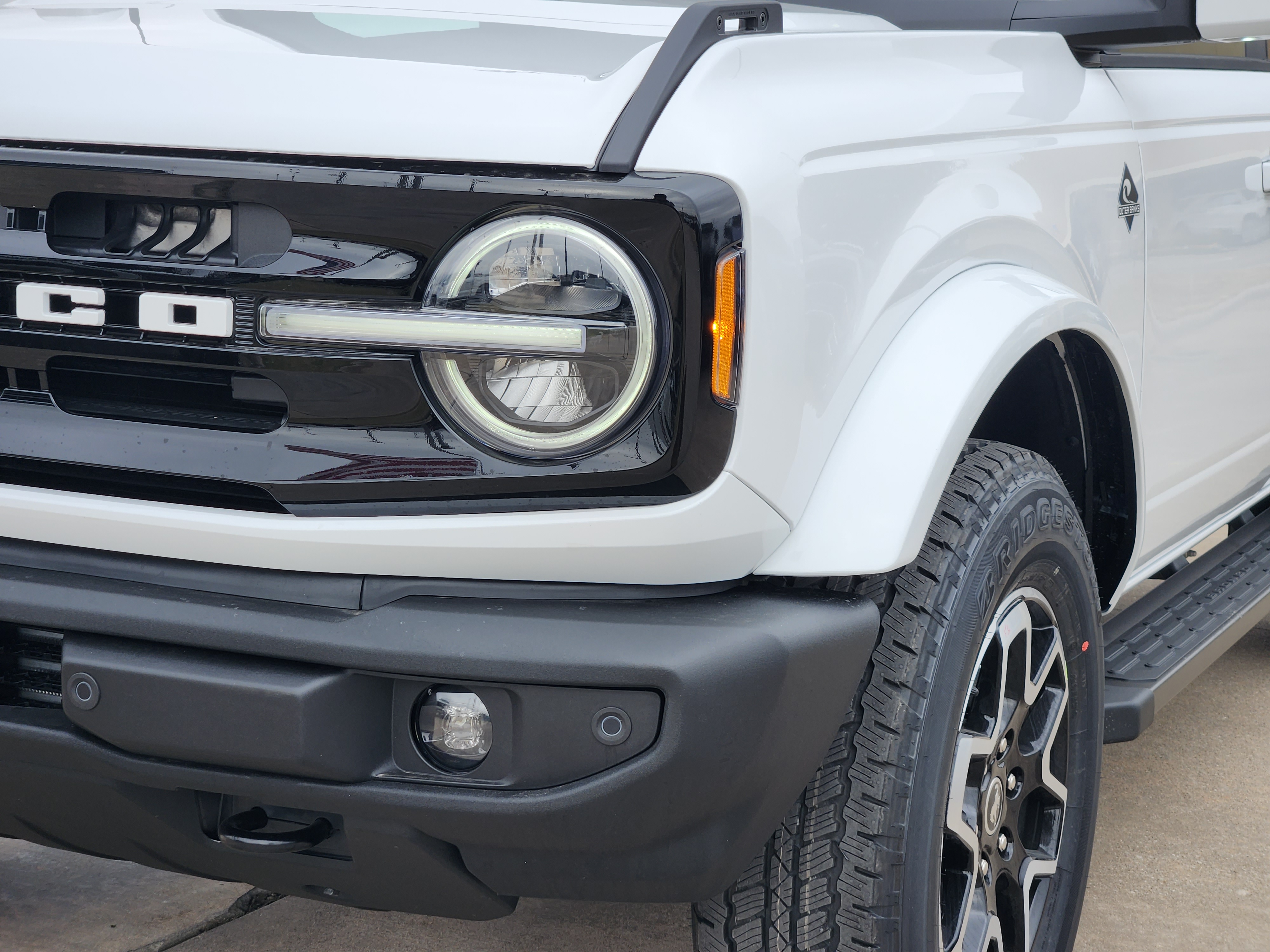 2024 Ford Bronco Outer Banks 7