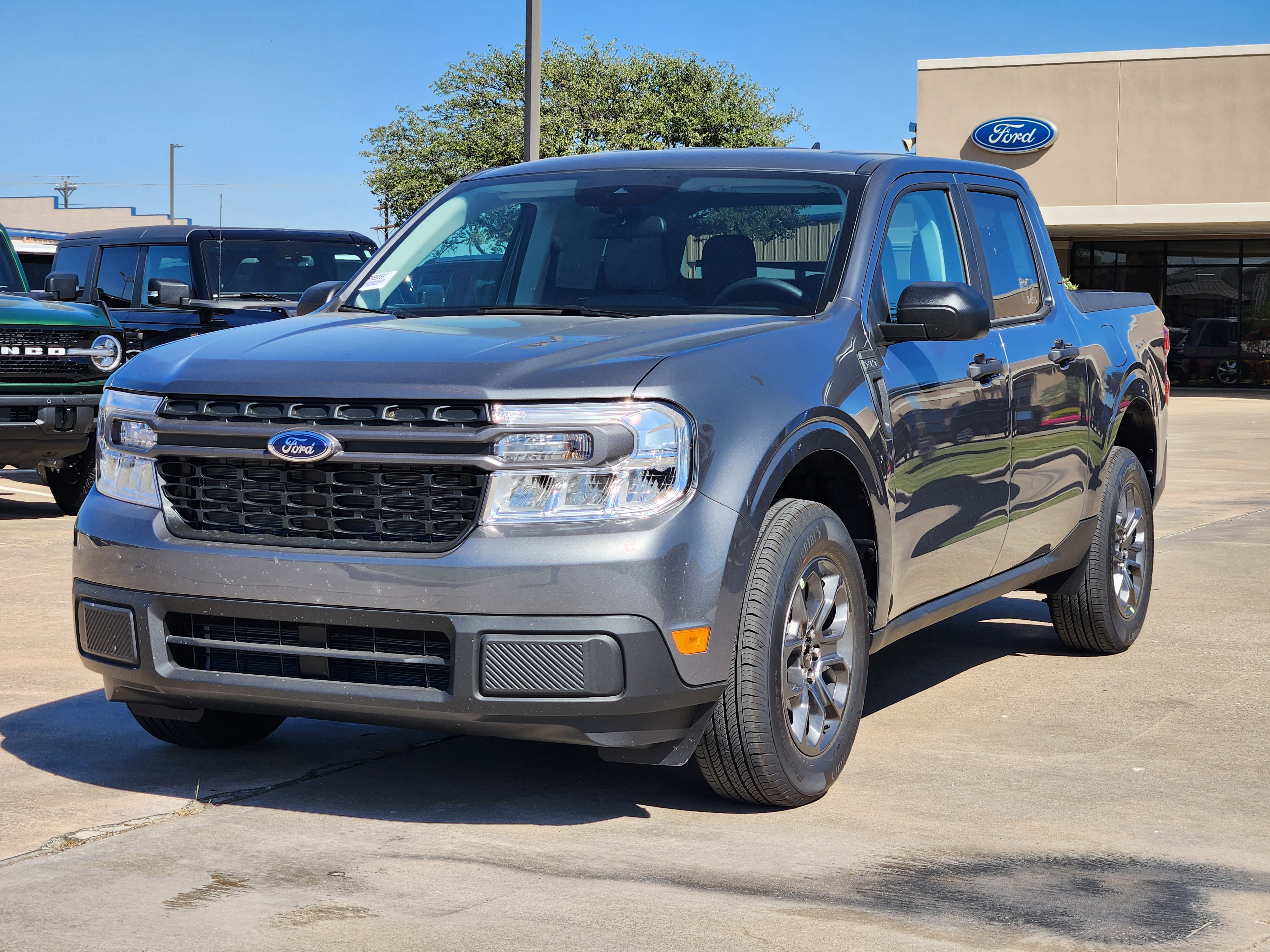 2024 Ford Maverick XLT 2