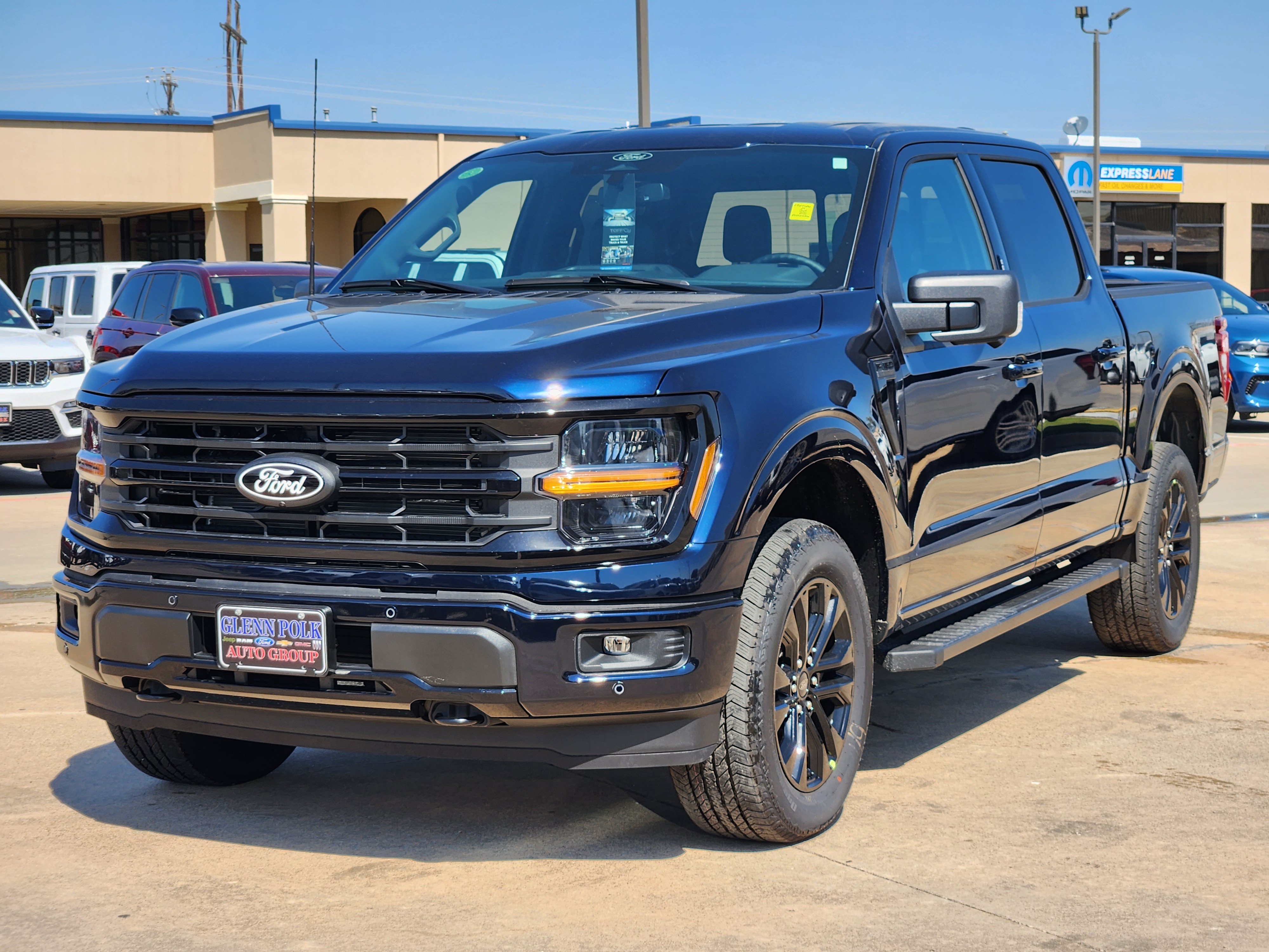 2024 Ford F-150 XLT 2