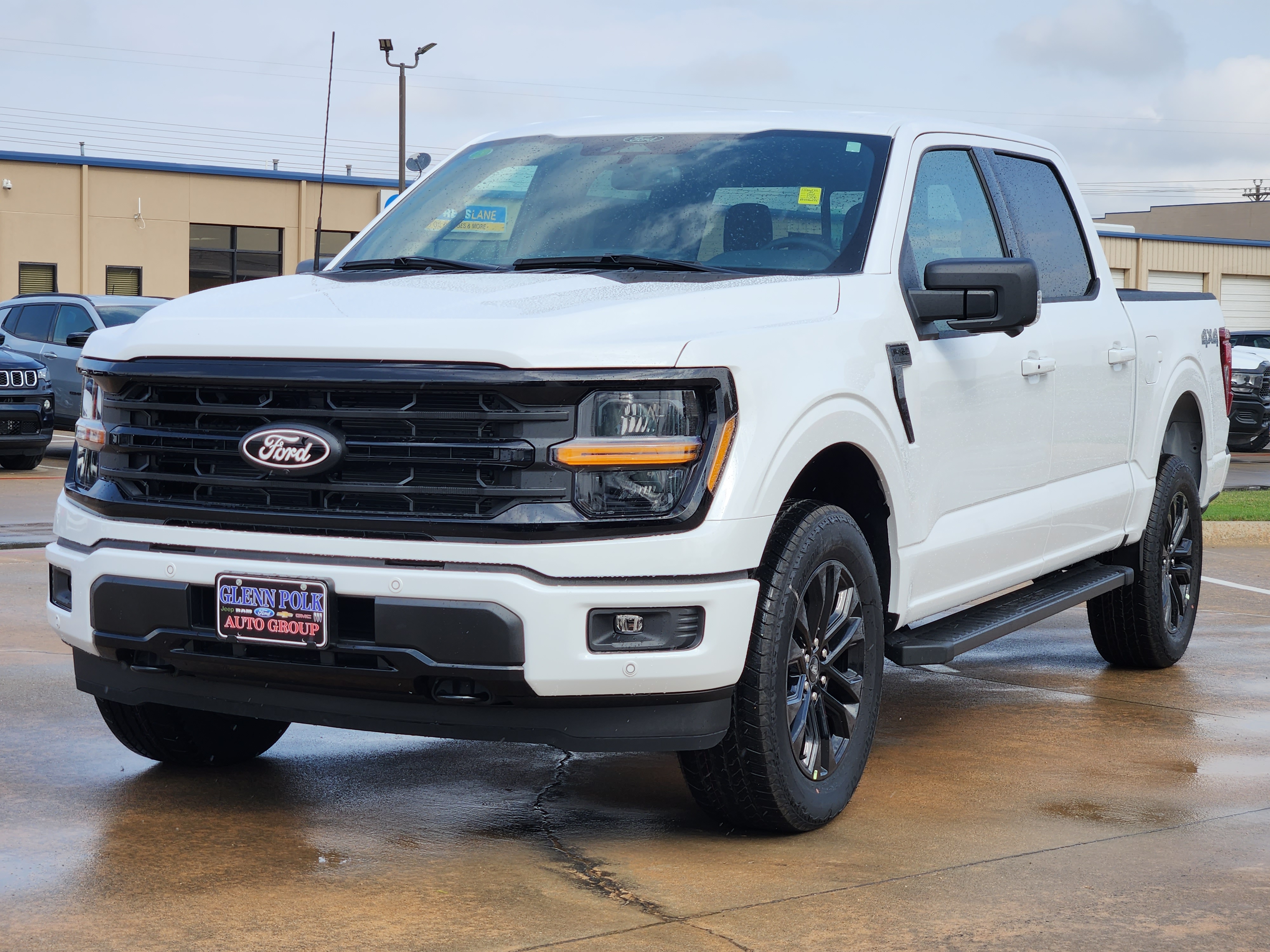 2024 Ford F-150 XLT 2