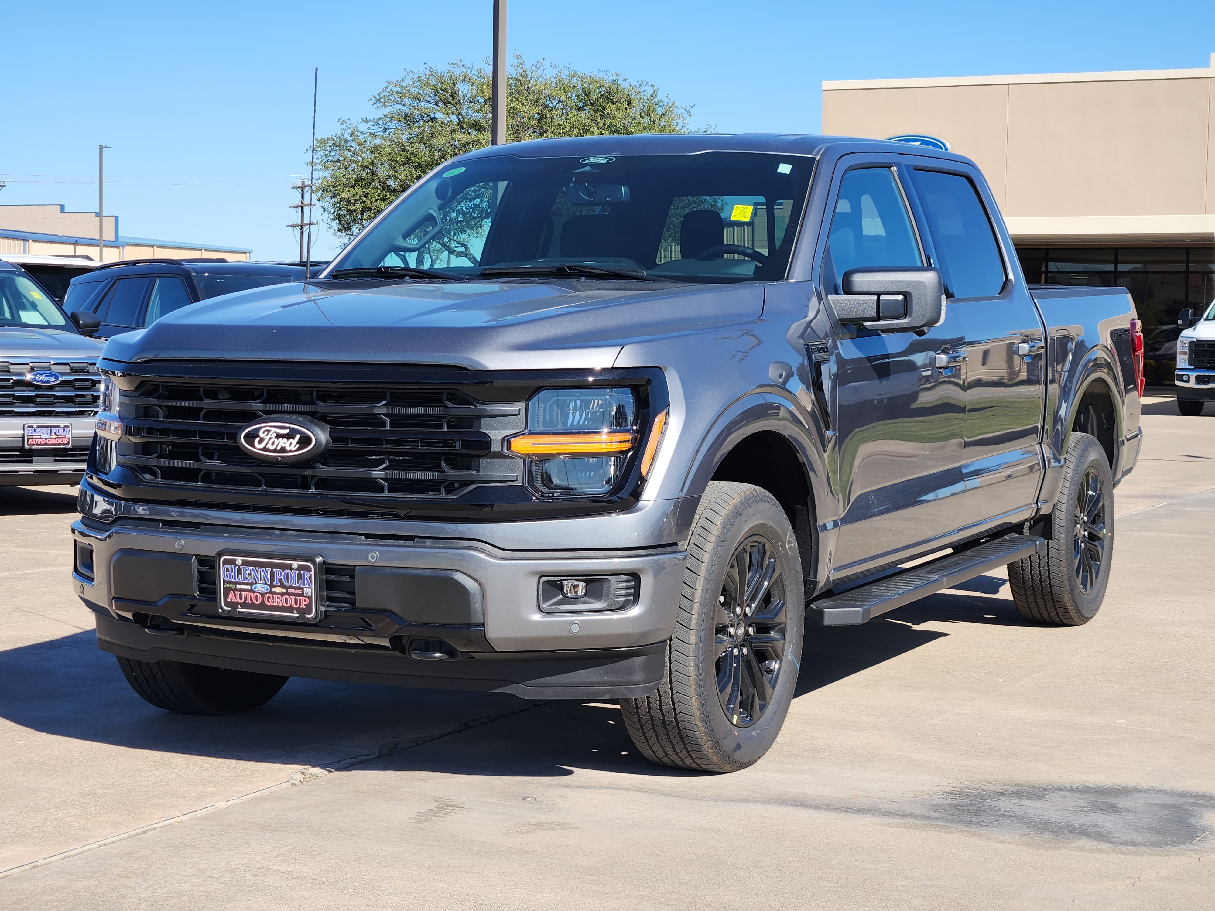 2024 Ford F-150 XLT 2