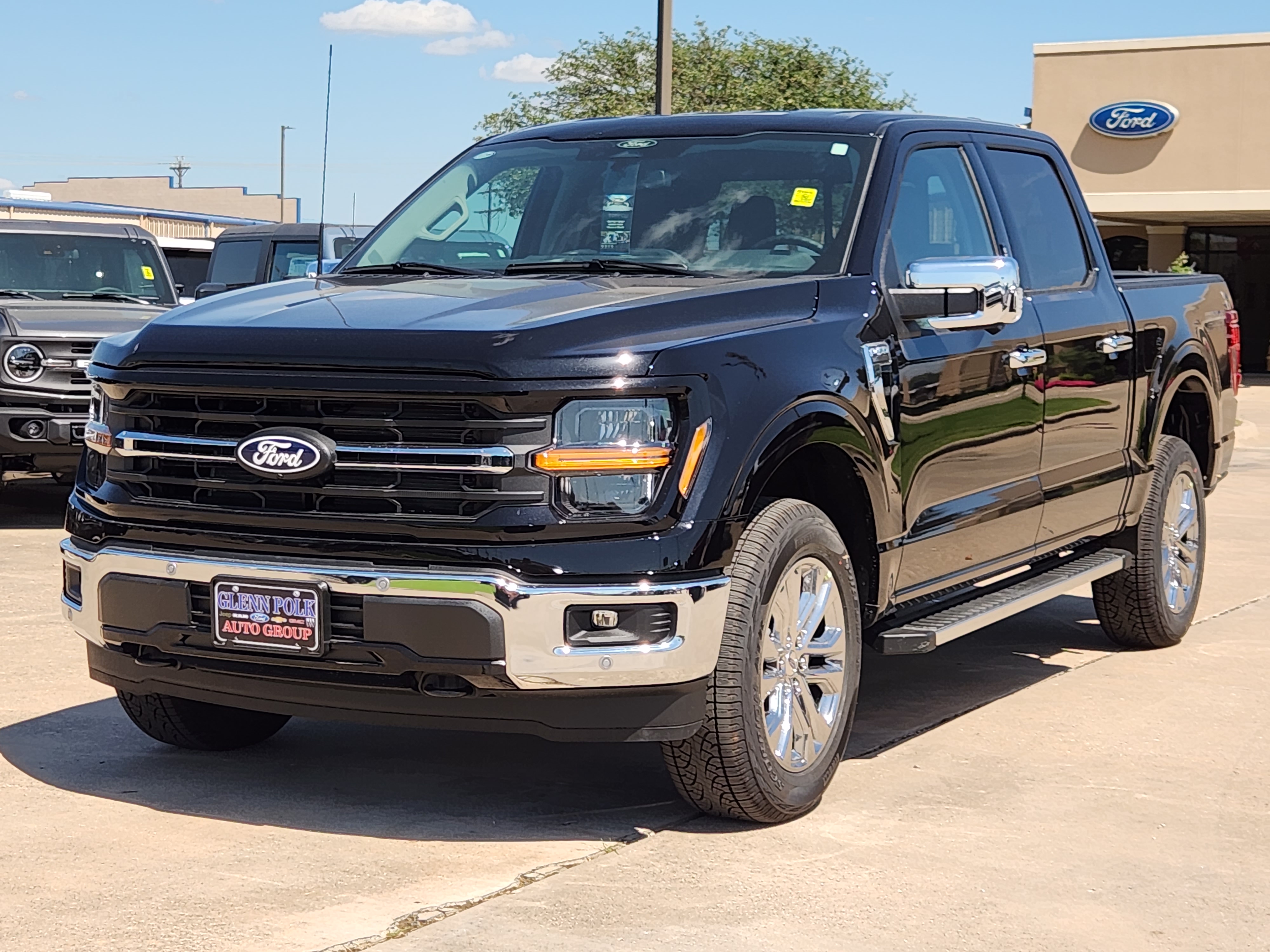 2024 Ford F-150 XLT 2