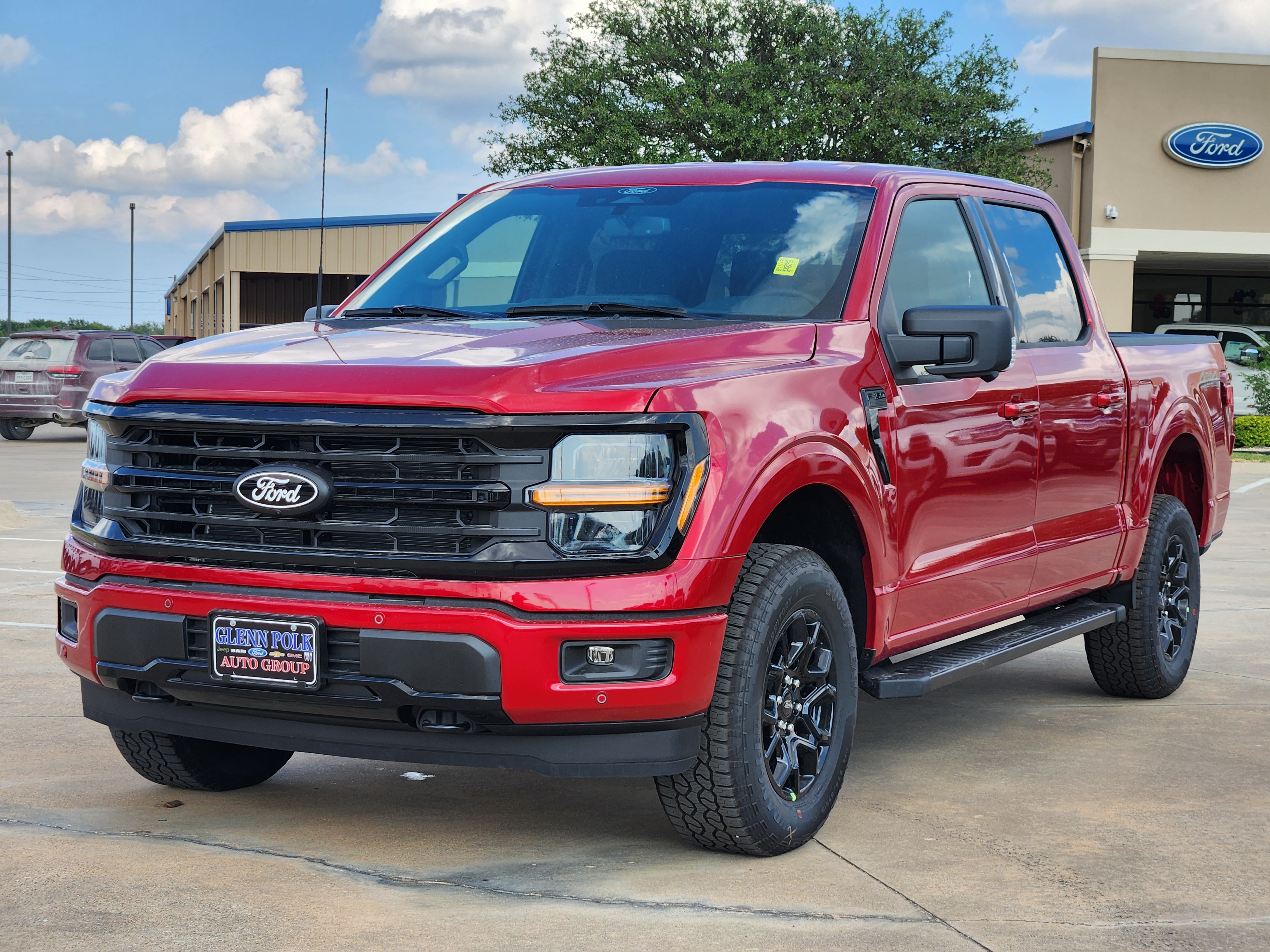 2024 Ford F-150 XLT 2