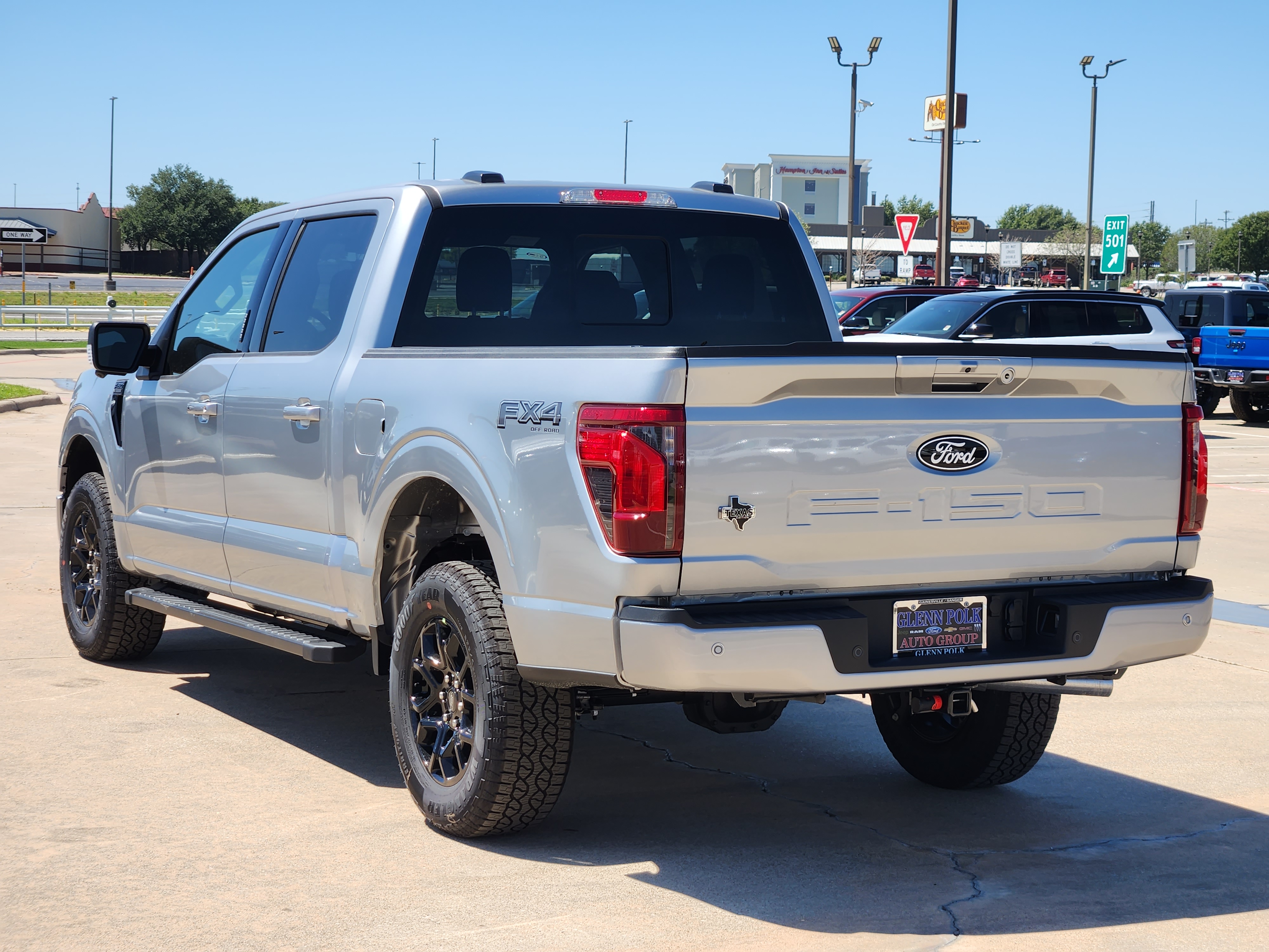 2024 Ford F-150 XLT 4