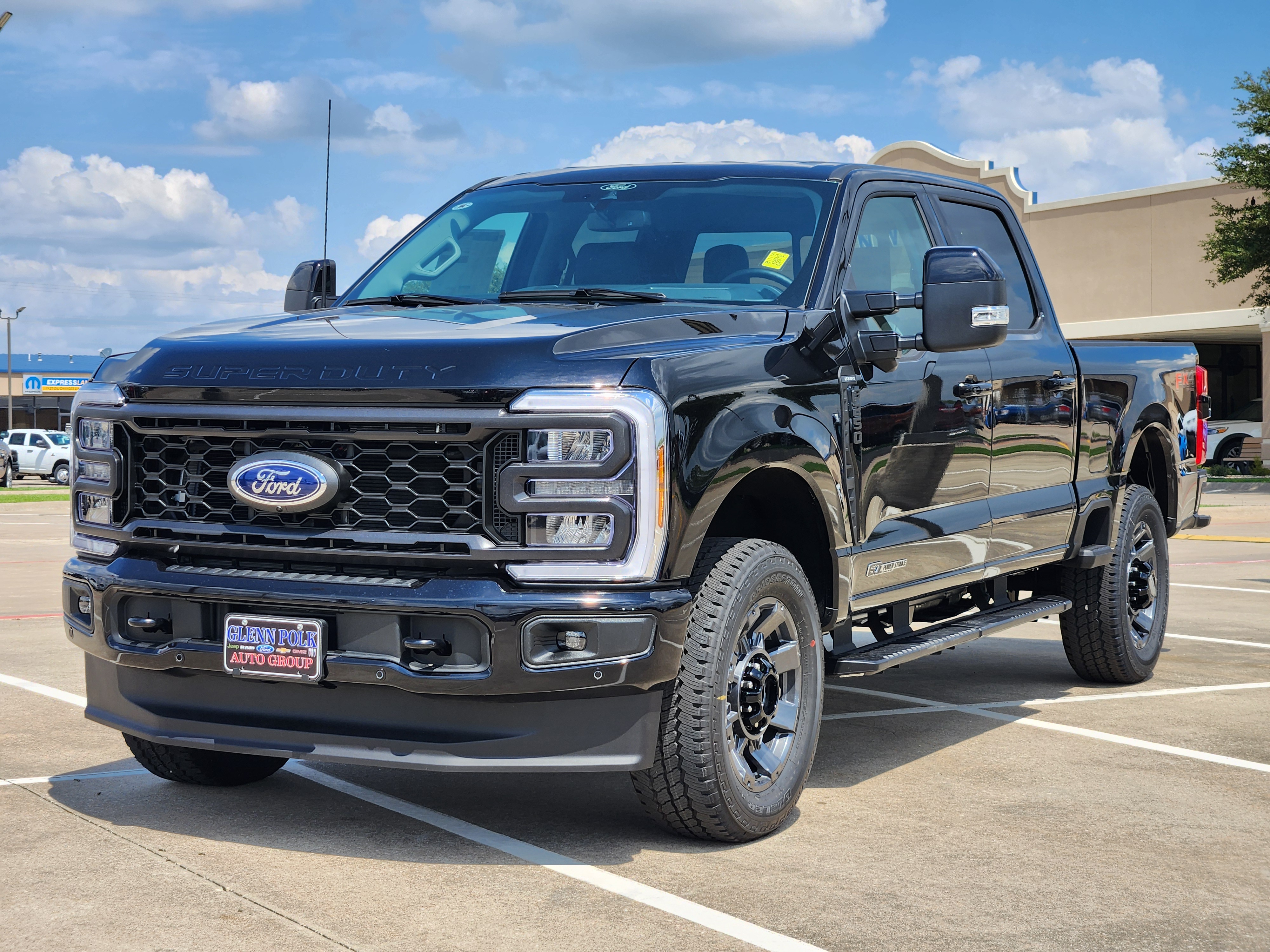 2024 Ford F-250SD Lariat 2