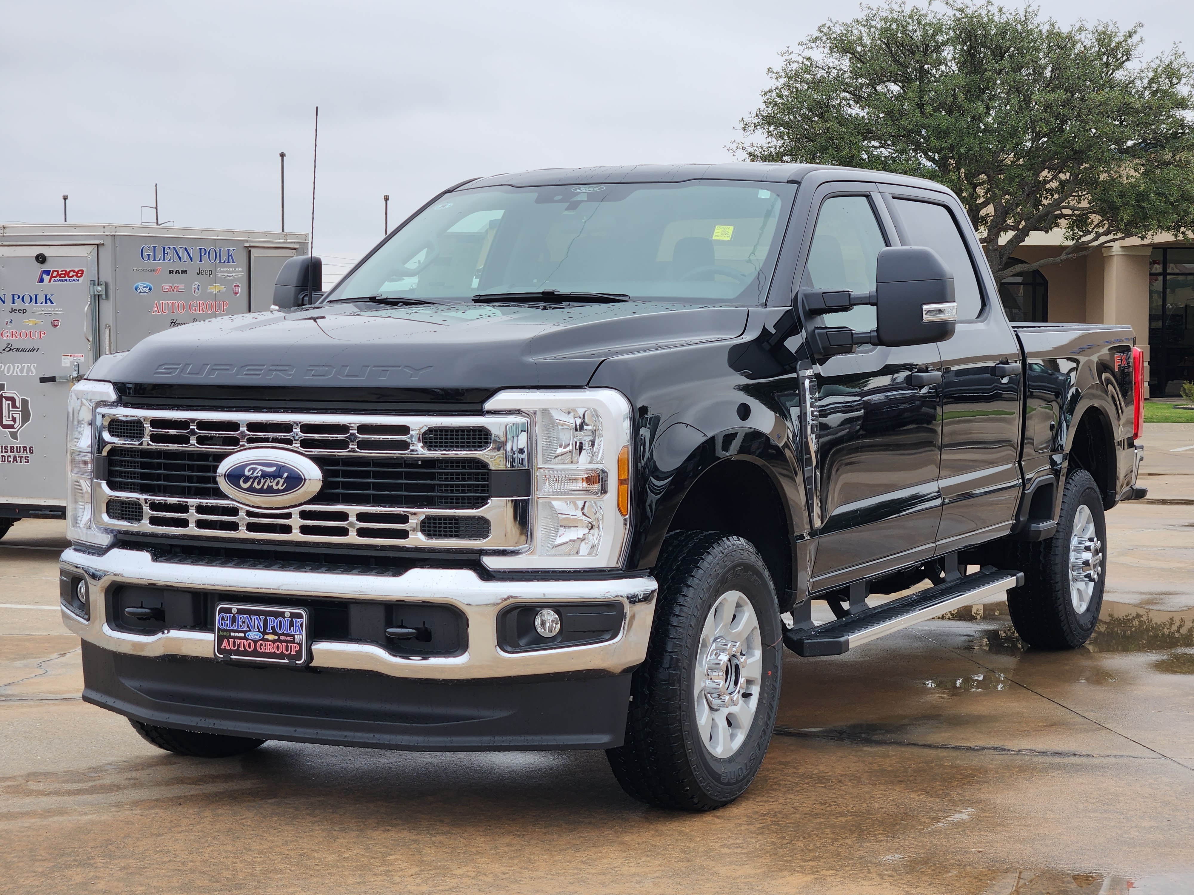 2024 Ford F-250SD XLT 2