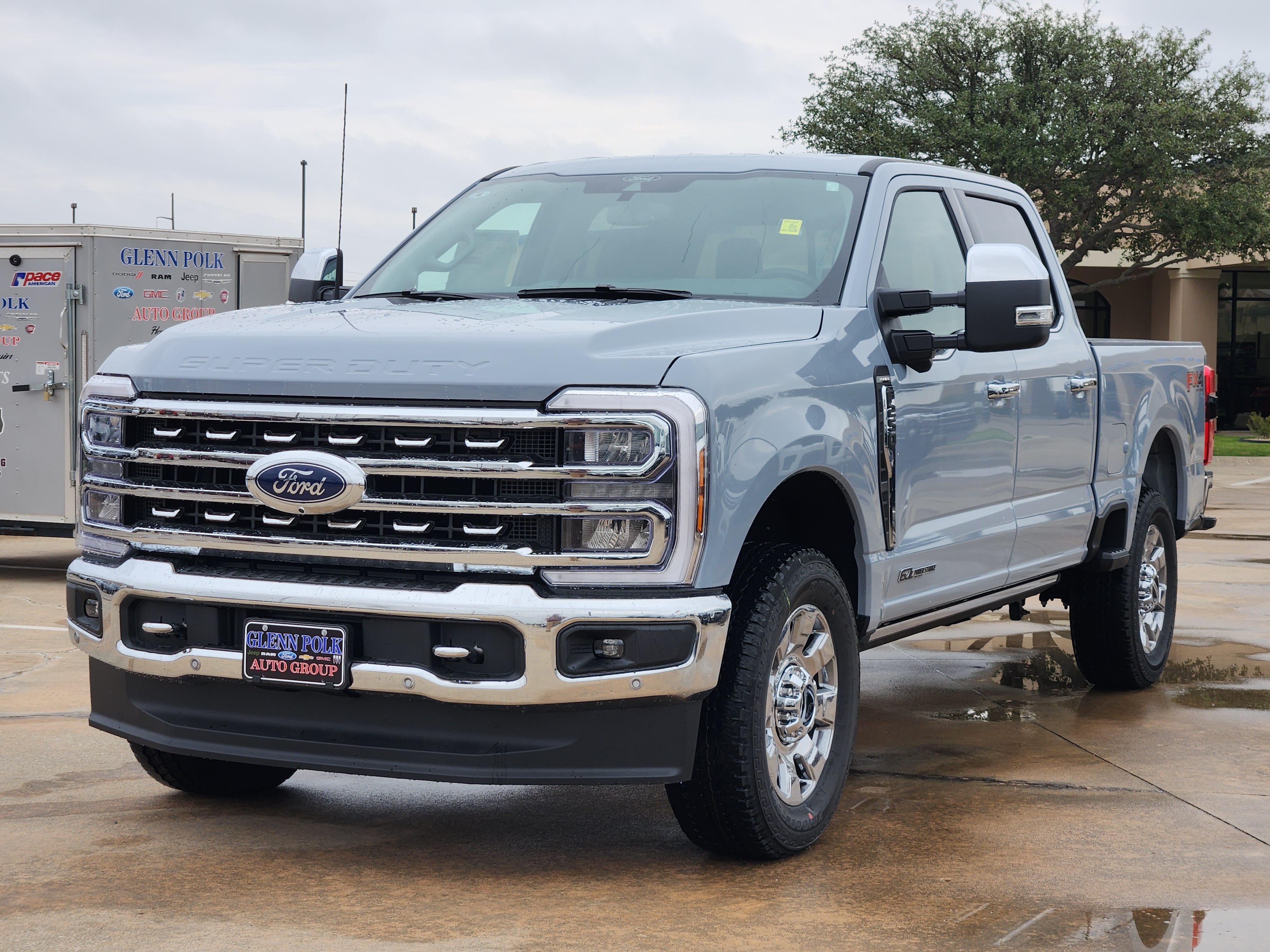 2024 Ford F-250SD Lariat 2