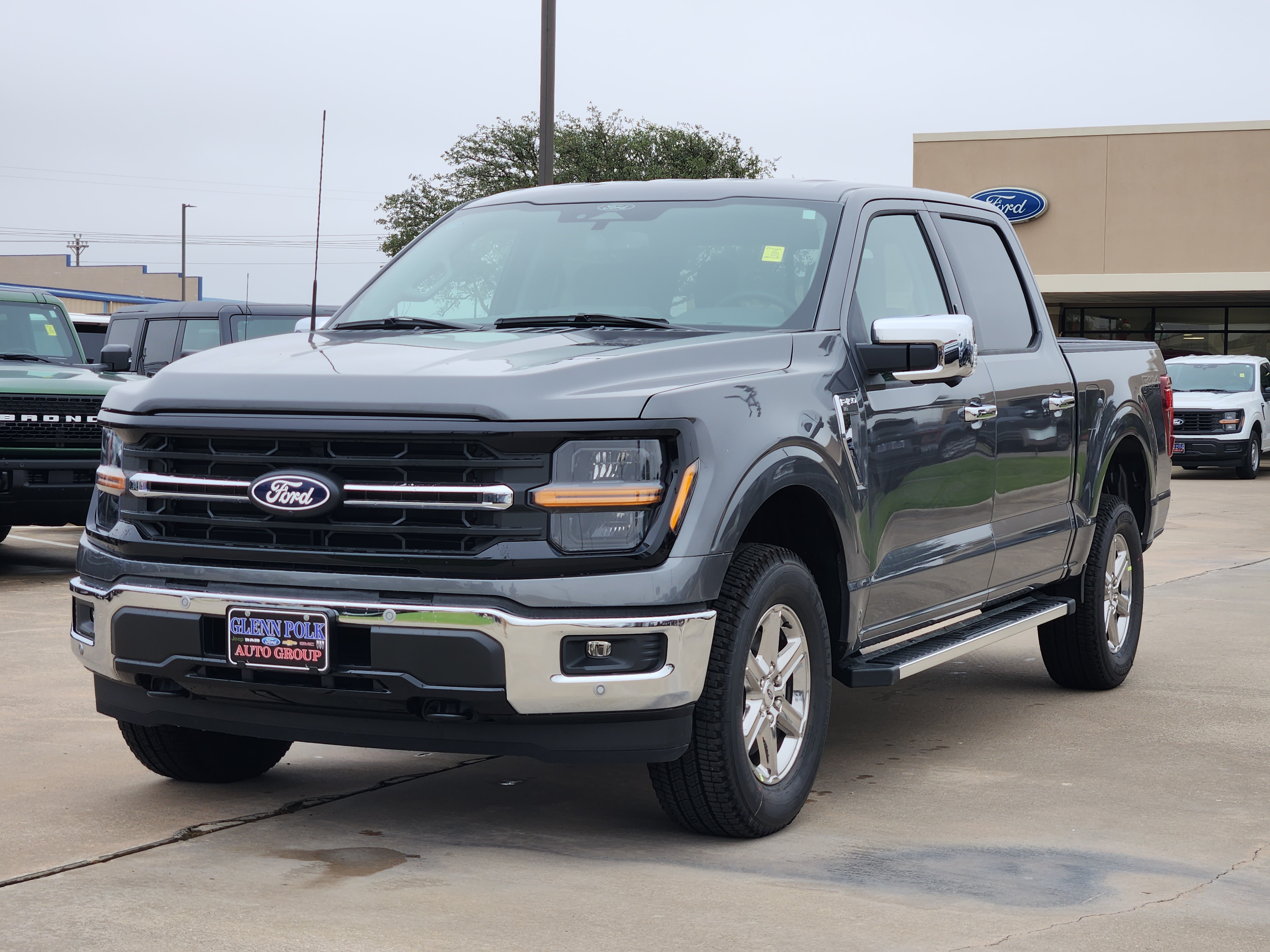 2024 Ford F-150 XLT 2