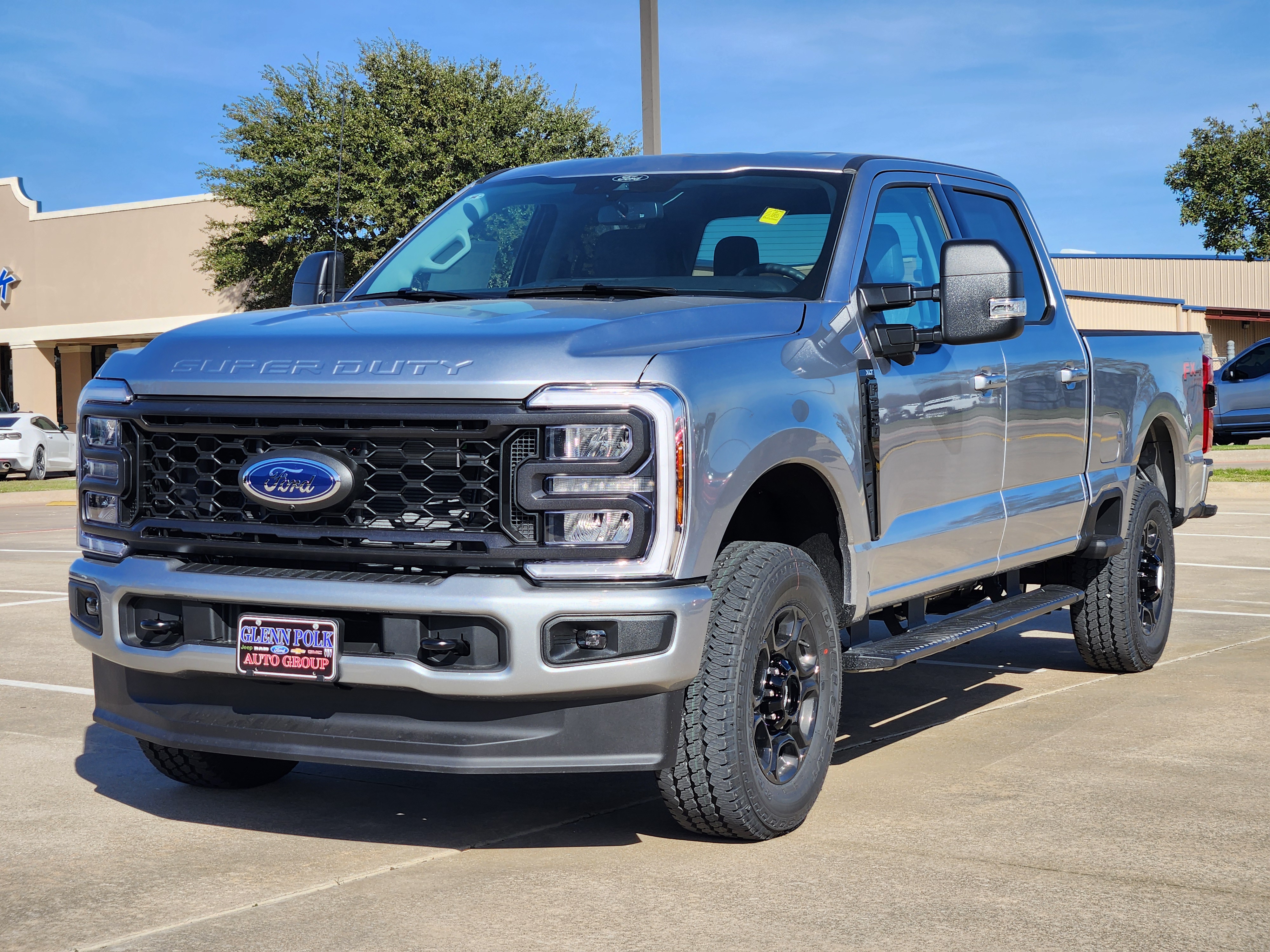 2024 Ford F-250SD XLT 2