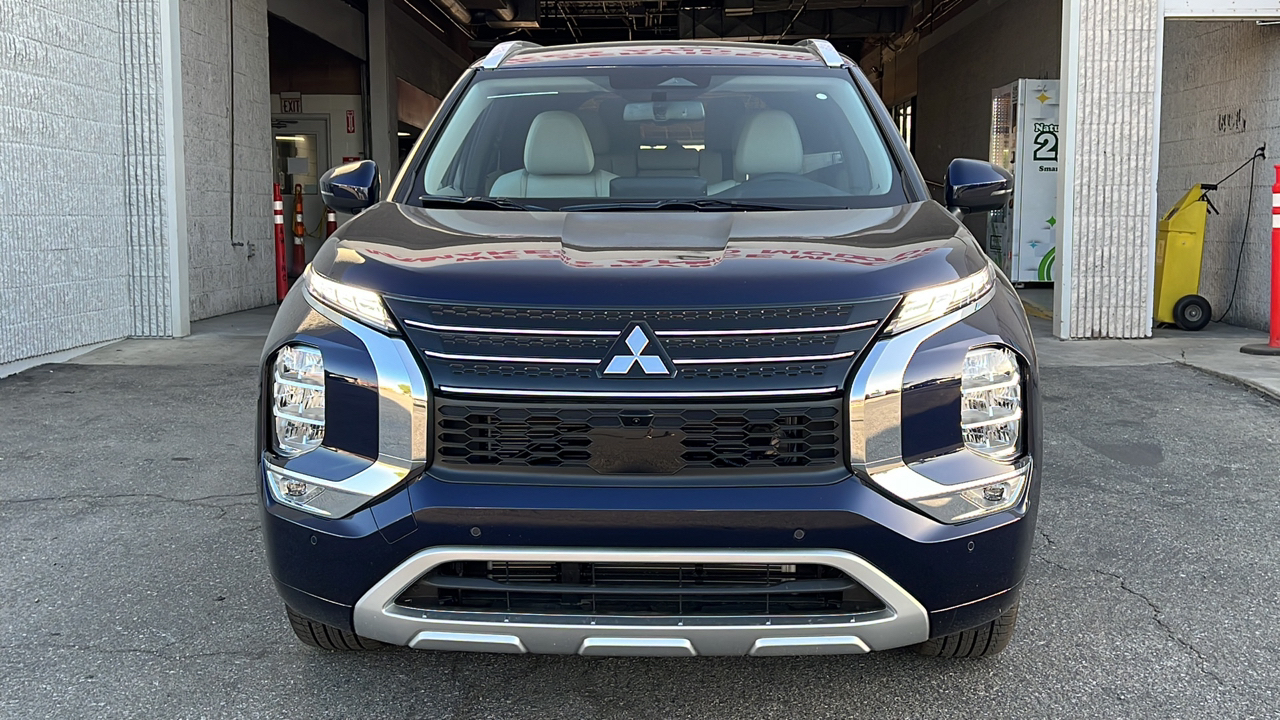 2024 Mitsubishi Outlander SEL 2