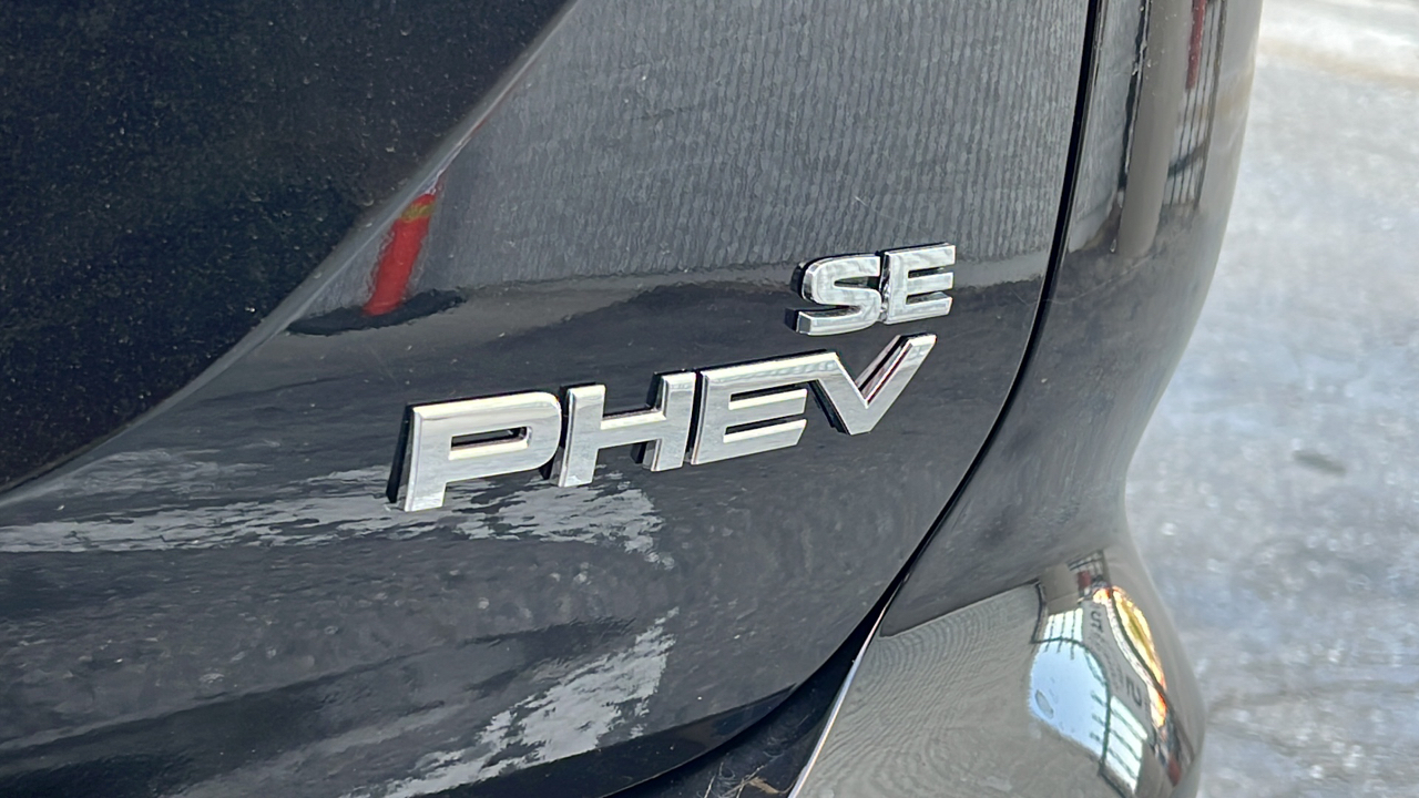 2024 Mitsubishi Outlander PHEV SE 7