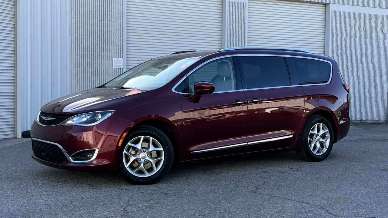 2020 Chrysler Pacifica Touring L Plus 1