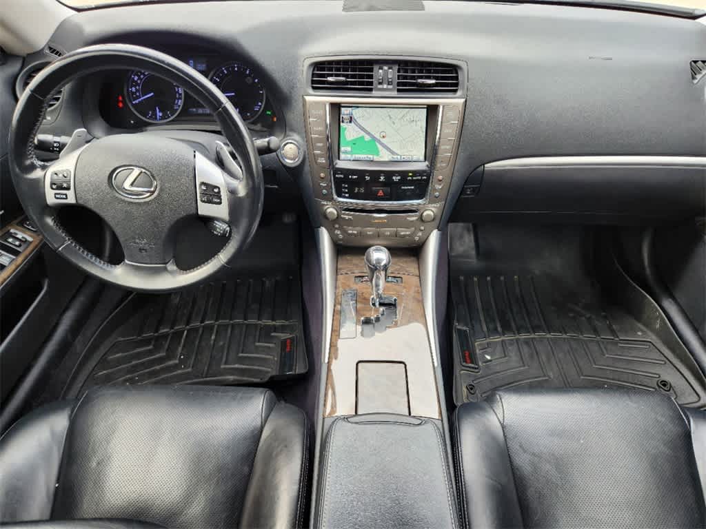 2012 Lexus IS 350C  24