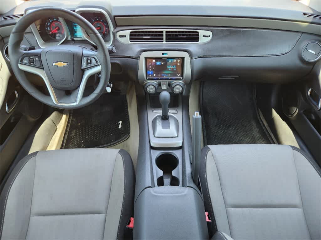 2014 Chevrolet Camaro LS 24