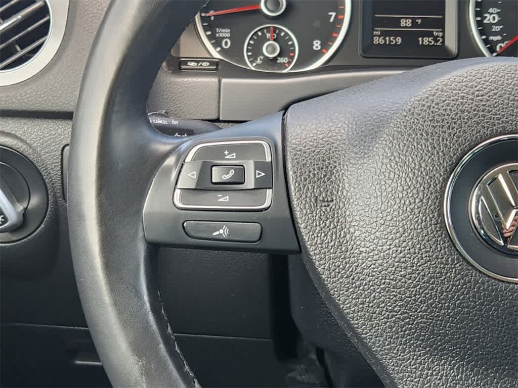 2014 Volkswagen Tiguan SE 27