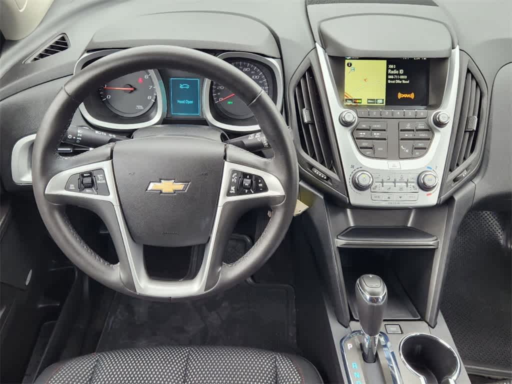 2016 Chevrolet Equinox LT 23