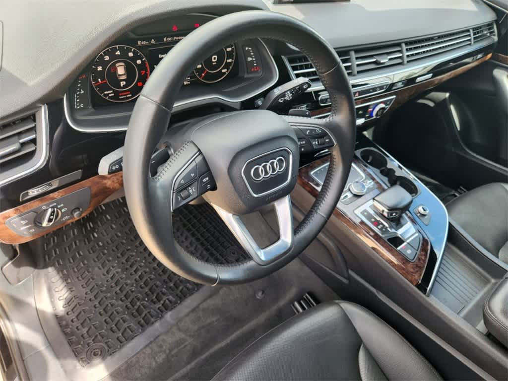 2017 Audi Q7 Premium Plus 2