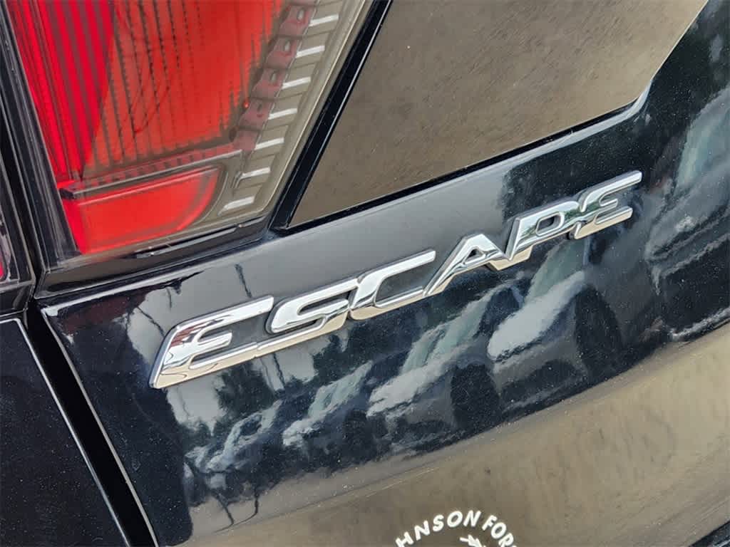 2017 Ford Escape SE 11