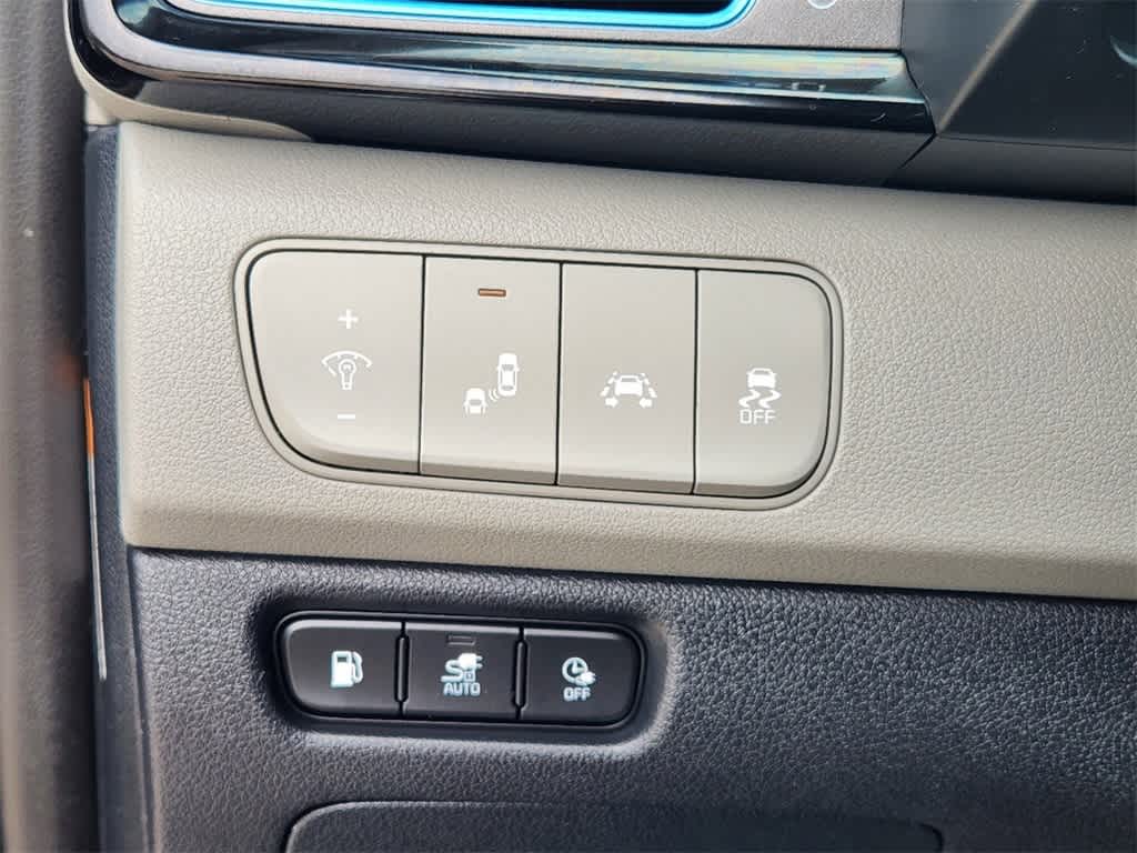 2018 Kia Niro Plug-In Hybrid EX Premium 20
