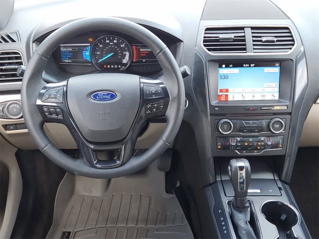 2018 Ford Explorer XLT 24