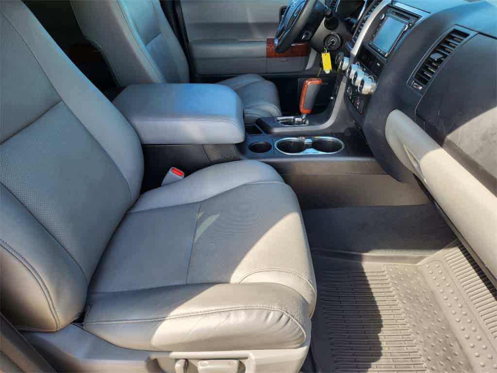 2019 Toyota Sequoia Platinum 13