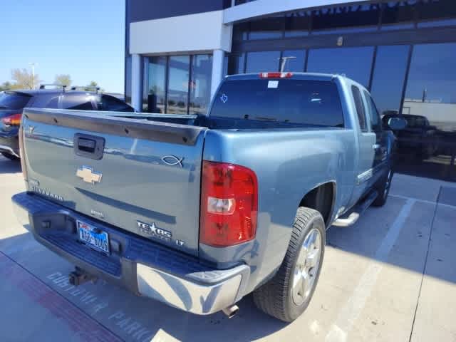 2009 Chevrolet Silverado 1500 LT 2WD Ext Cab 143.5 3