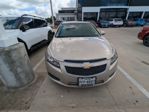 2012 Chevrolet Cruze LT w/2LT 2