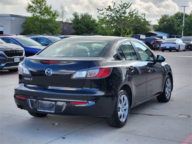 2013 Mazda MAZDA3 i SV 5